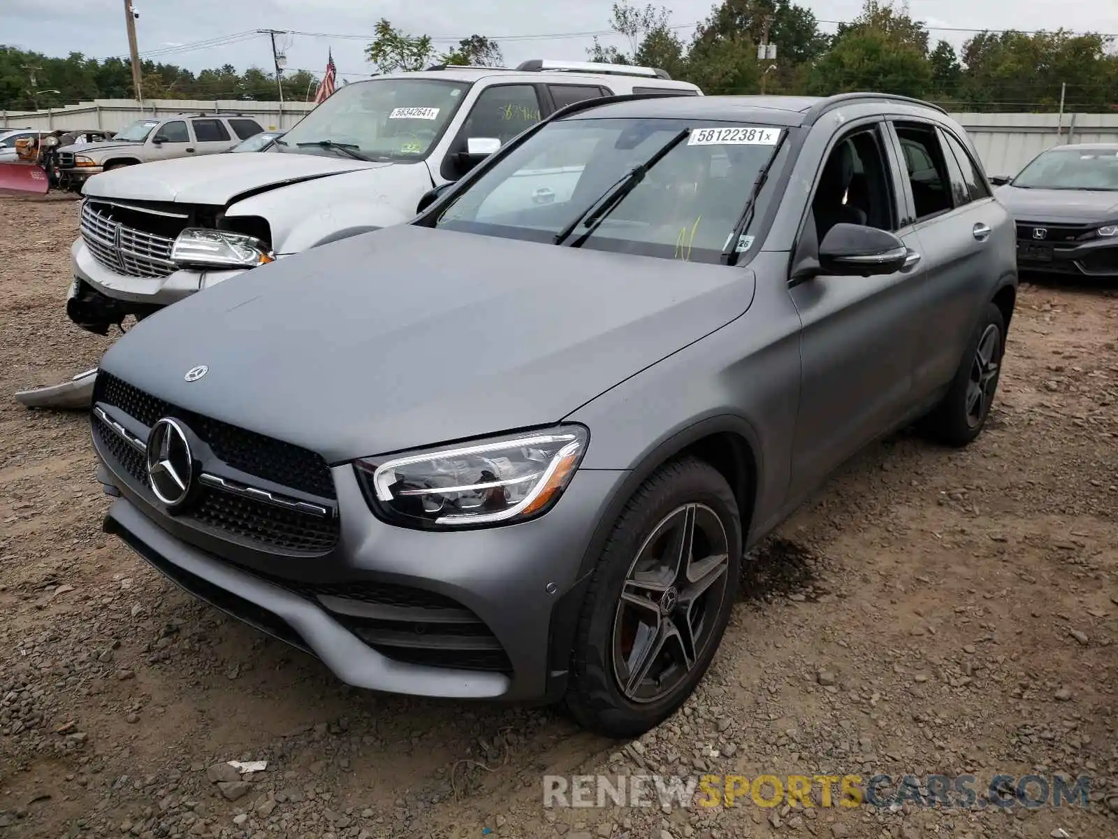 2 Photograph of a damaged car W1N0G8EBXMF969823 MERCEDES-BENZ GLC-CLASS 2021