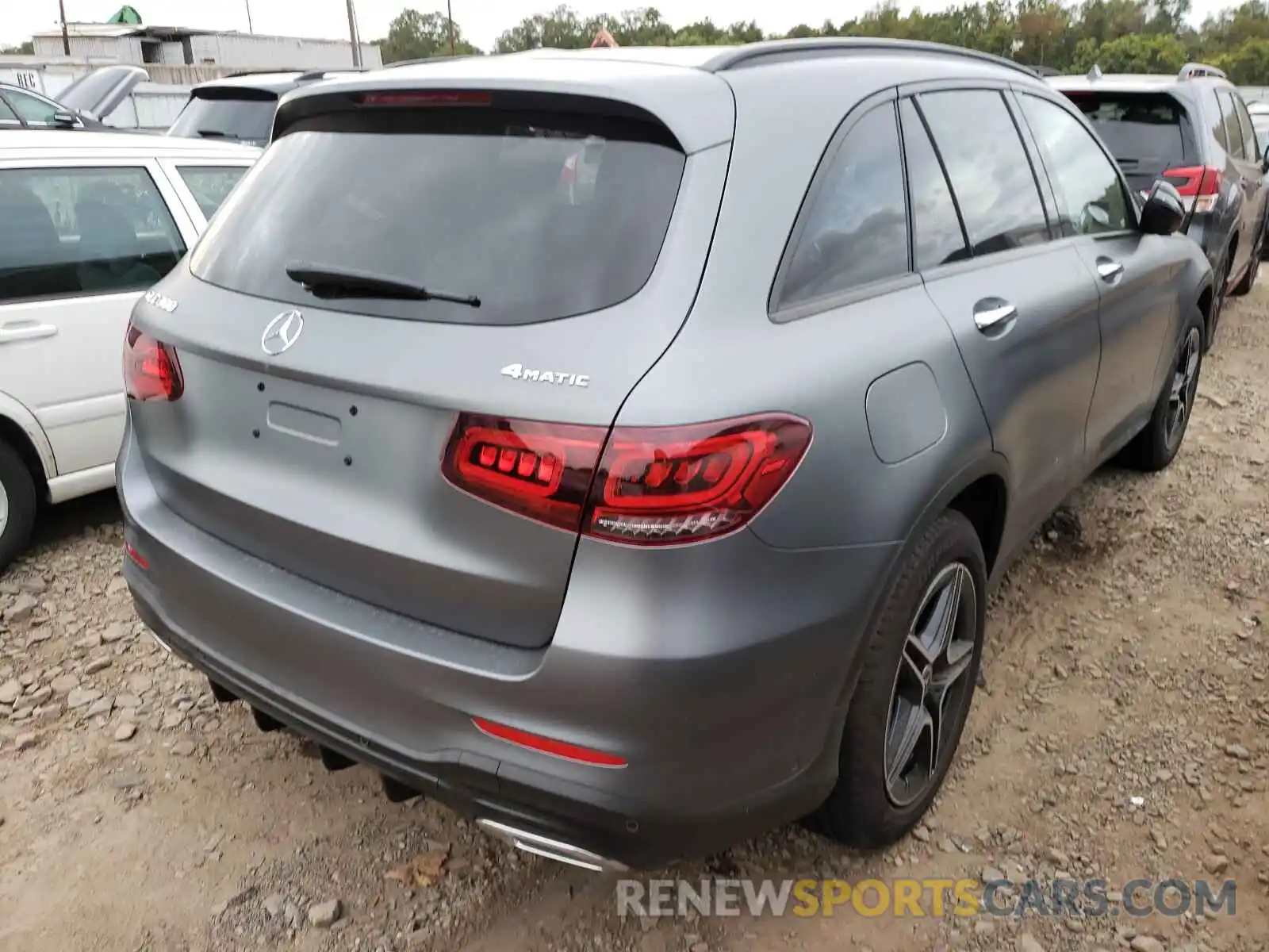 4 Photograph of a damaged car W1N0G8EBXMF969823 MERCEDES-BENZ GLC-CLASS 2021