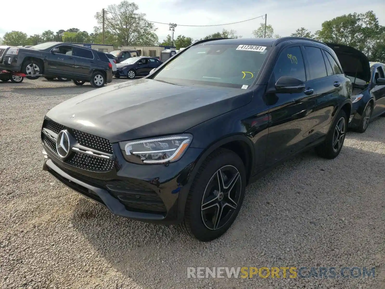 2 Photograph of a damaged car W1N0G8EBXMV284470 MERCEDES-BENZ GLC-CLASS 2021