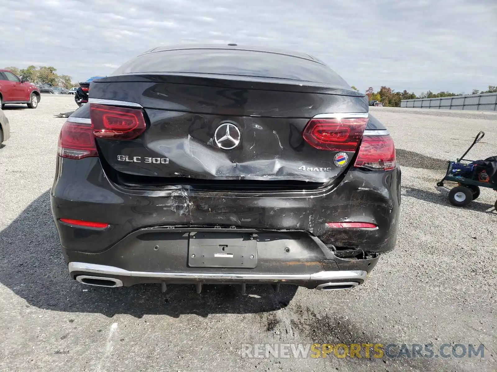 9 Photograph of a damaged car W1N0J8EB4MF915662 MERCEDES-BENZ GLC-CLASS 2021