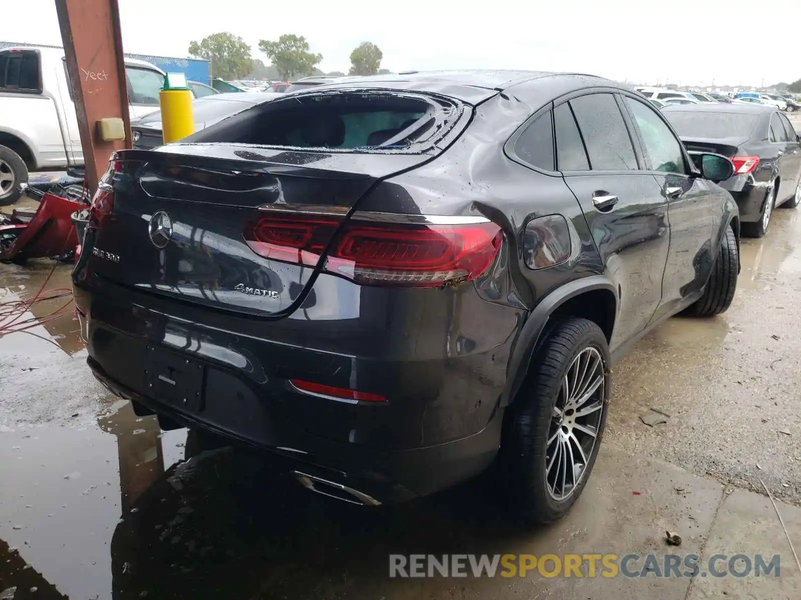 4 Photograph of a damaged car W1N0J8EB4MF924779 MERCEDES-BENZ GLC-CLASS 2021