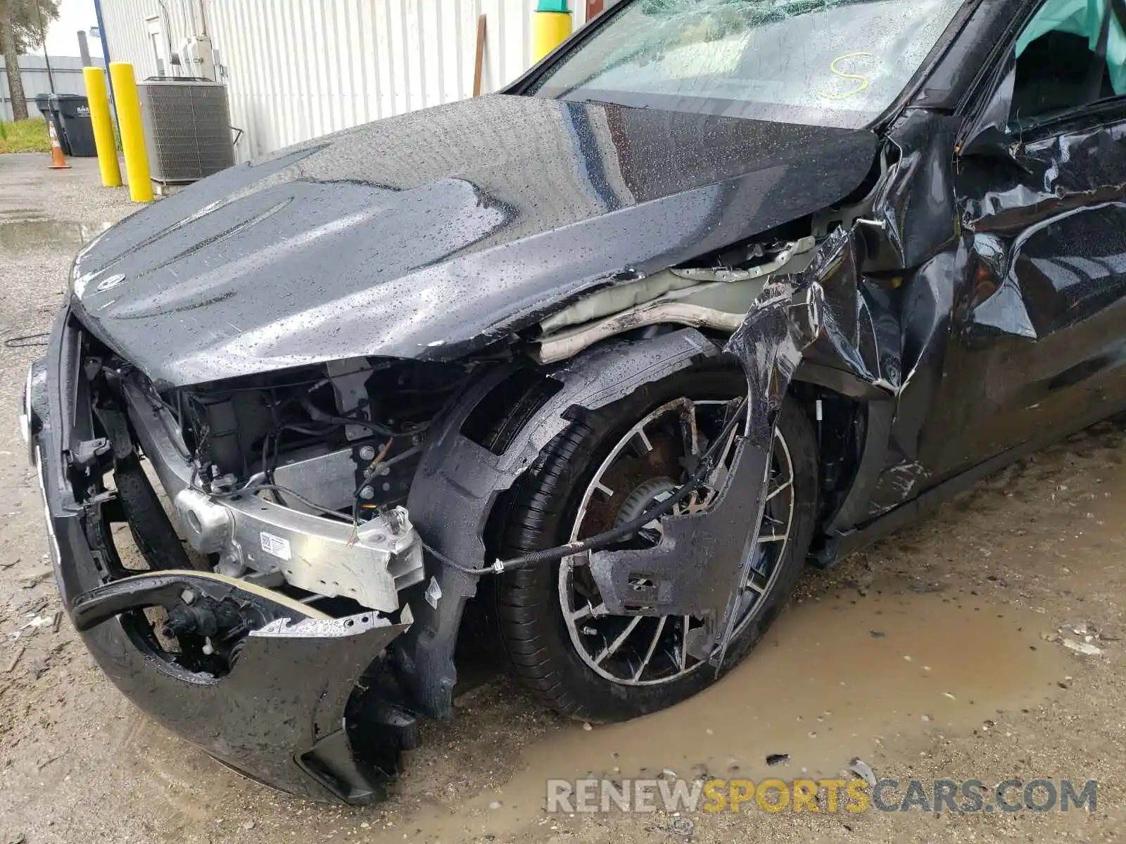 9 Photograph of a damaged car W1N0J8EB4MF924779 MERCEDES-BENZ GLC-CLASS 2021