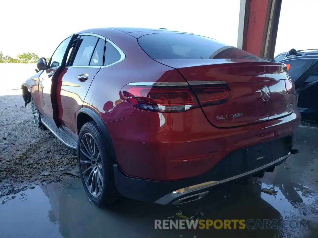 3 Photograph of a damaged car W1N0J8EB7MF924341 MERCEDES-BENZ GLC-CLASS 2021