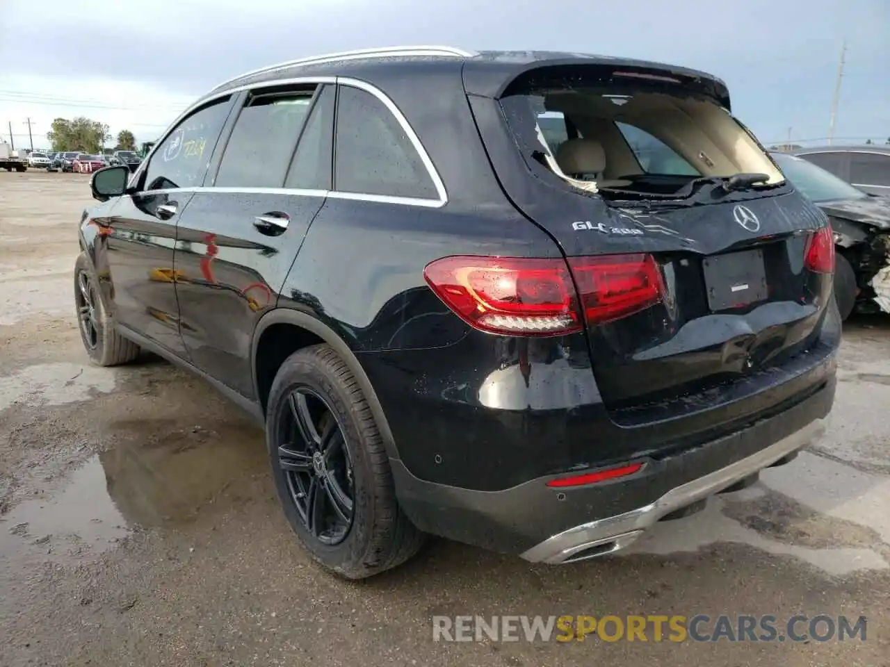 3 Photograph of a damaged car W1N0G8DB1NV329086 MERCEDES-BENZ GLC-CLASS 2022