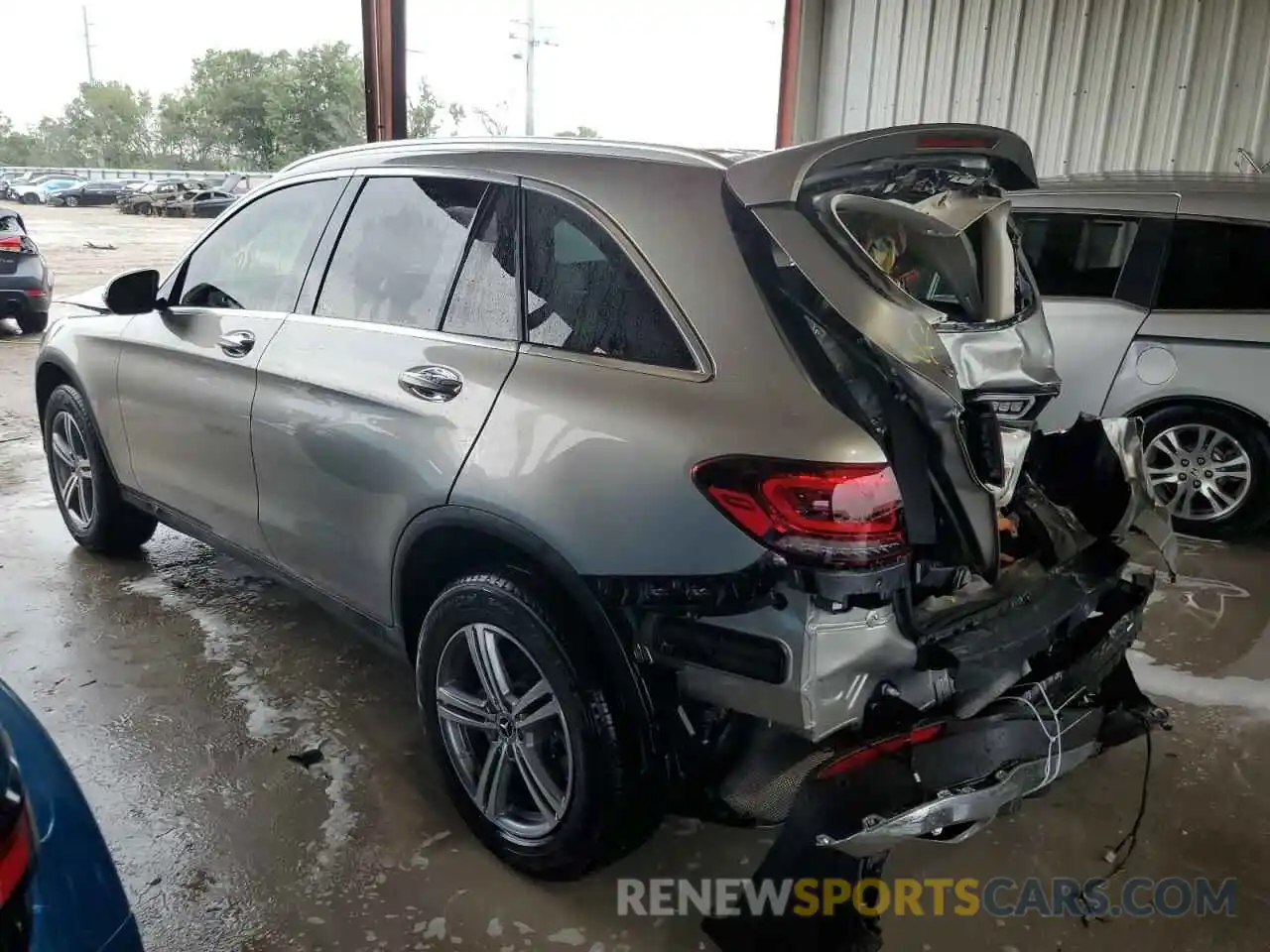 3 Photograph of a damaged car W1N0G8DB3NV363417 MERCEDES-BENZ GLC-CLASS 2022