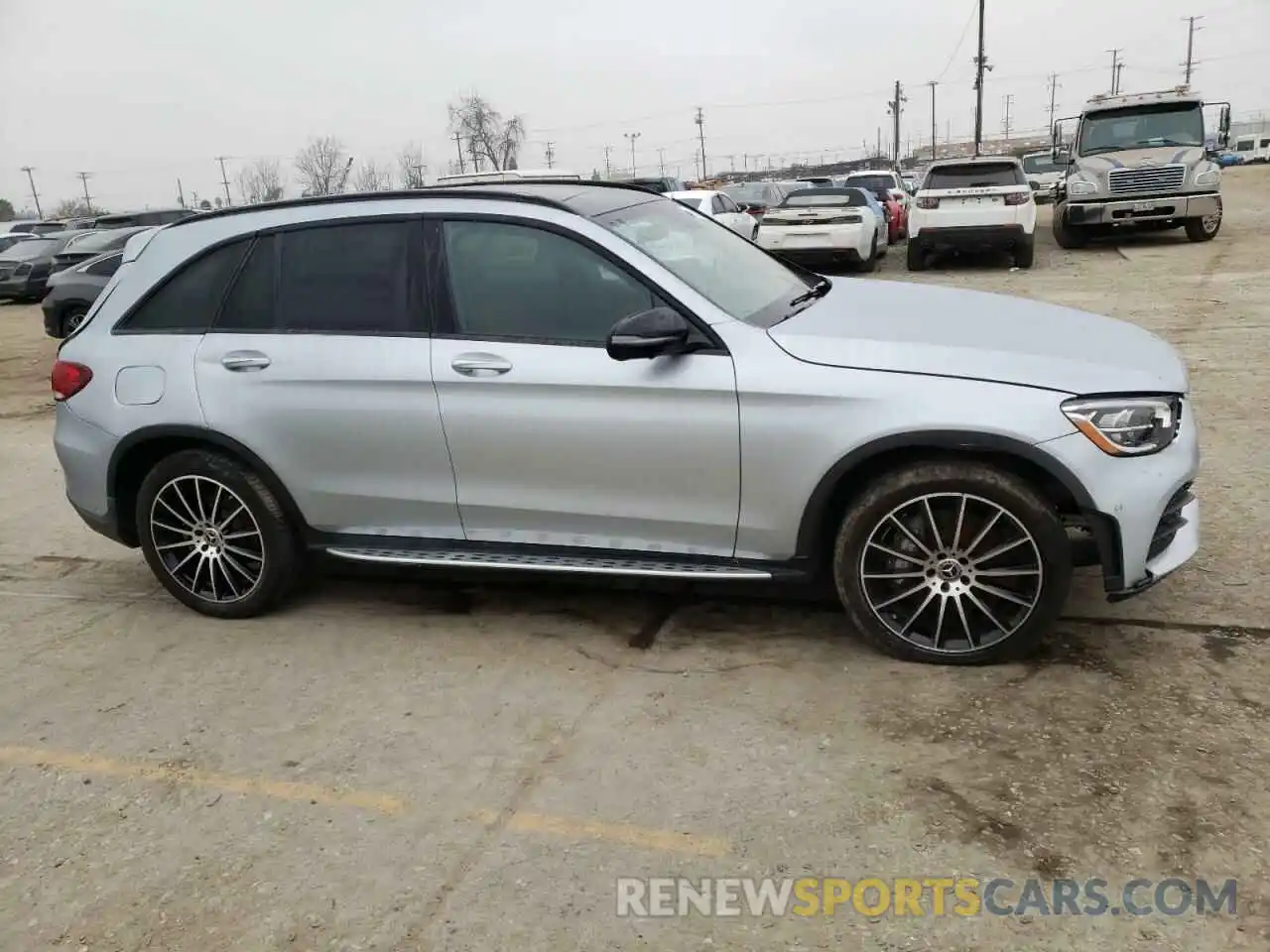 4 Фотография поврежденного автомобиля W1N0G8DB5NG042810 MERCEDES-BENZ GLC-CLASS 2022