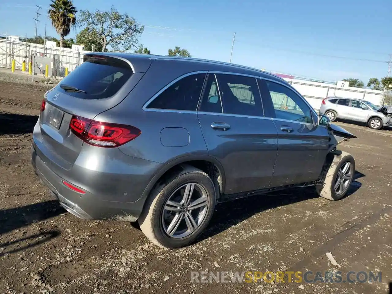 3 Photograph of a damaged car W1N0G8DB6NV325227 MERCEDES-BENZ GLC-CLASS 2022