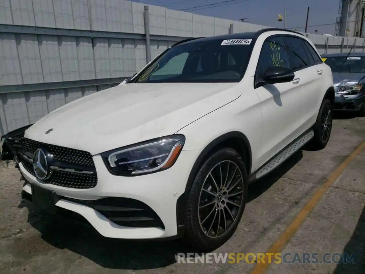 2 Photograph of a damaged car W1N0G8DB7NV345664 MERCEDES-BENZ GLC-CLASS 2022