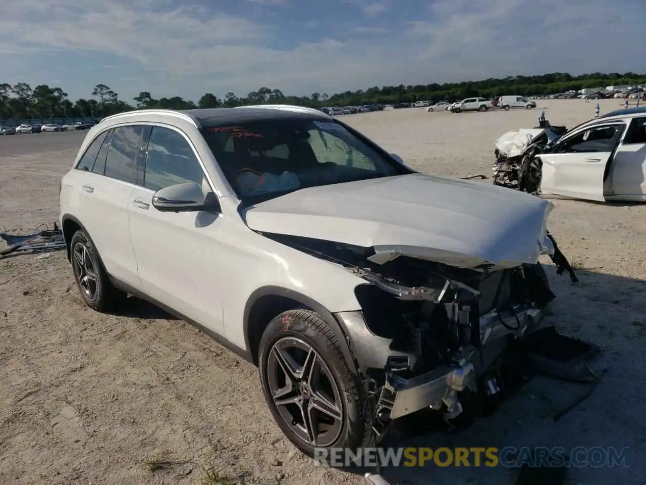 1 Photograph of a damaged car W1N0G8DB8NV348704 MERCEDES-BENZ GLC-CLASS 2022