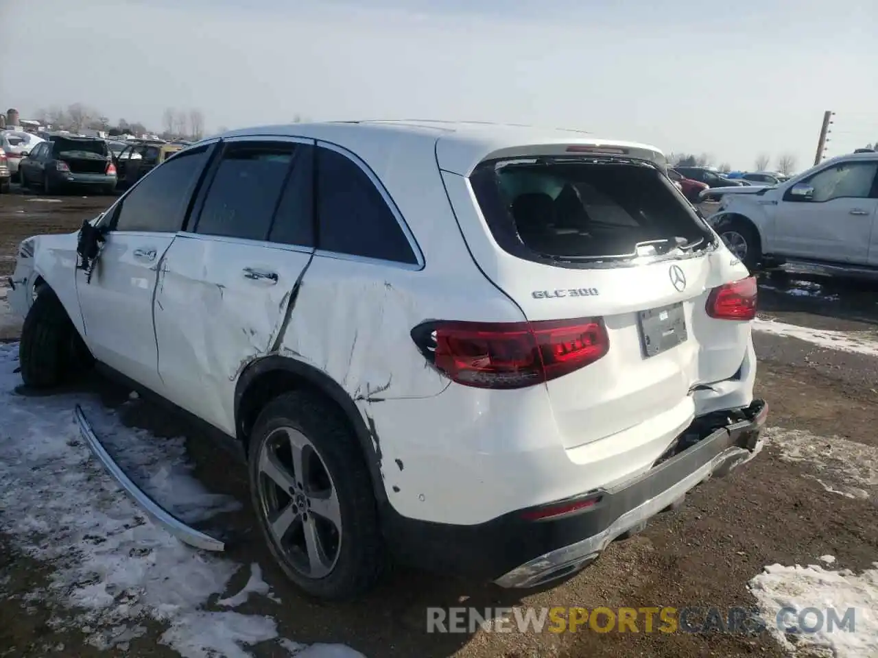 3 Photograph of a damaged car W1N0G8EB3NV332361 MERCEDES-BENZ GLC-CLASS 2022