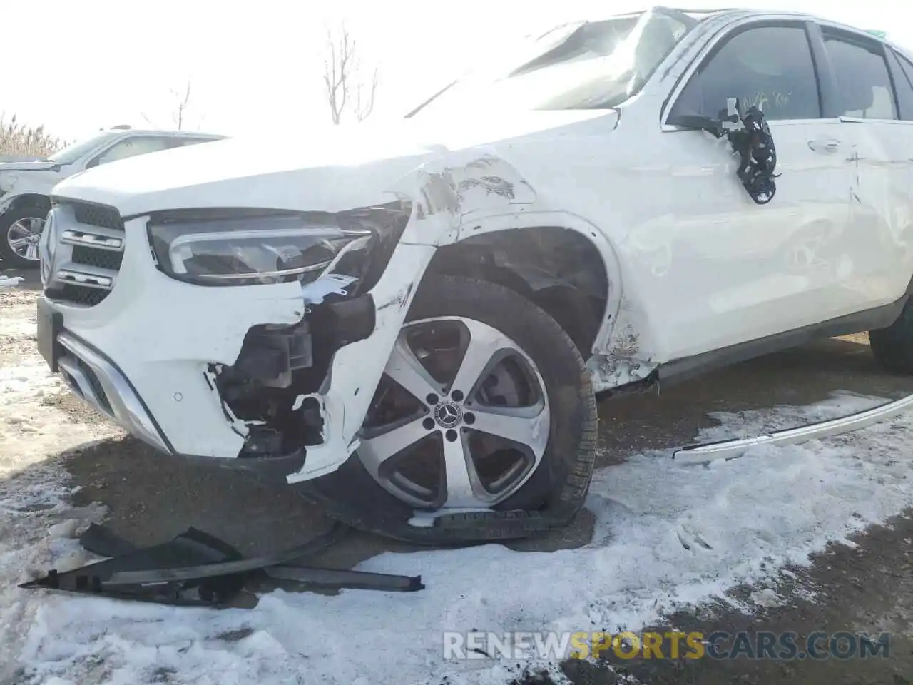 9 Photograph of a damaged car W1N0G8EB3NV332361 MERCEDES-BENZ GLC-CLASS 2022