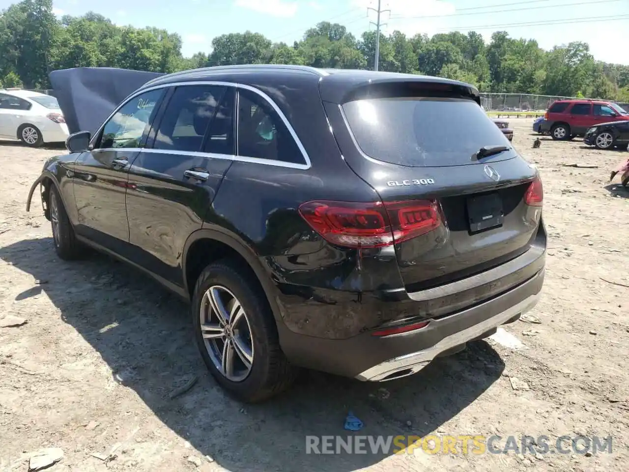 3 Photograph of a damaged car W1N0G8EB3NV387845 MERCEDES-BENZ GLC-CLASS 2022