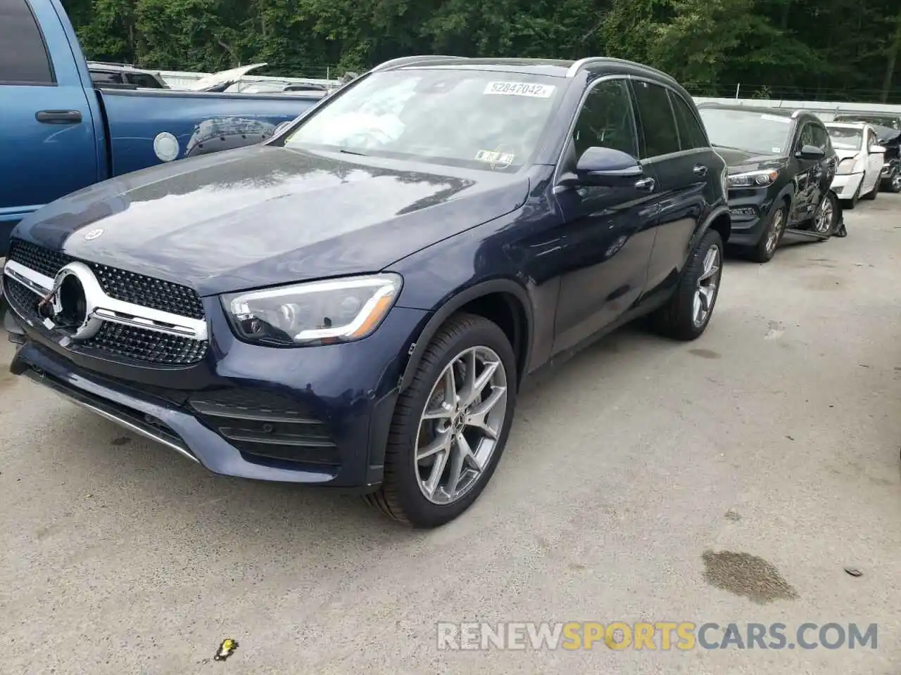 2 Photograph of a damaged car W1N0G8EB5NG052350 MERCEDES-BENZ GLC-CLASS 2022