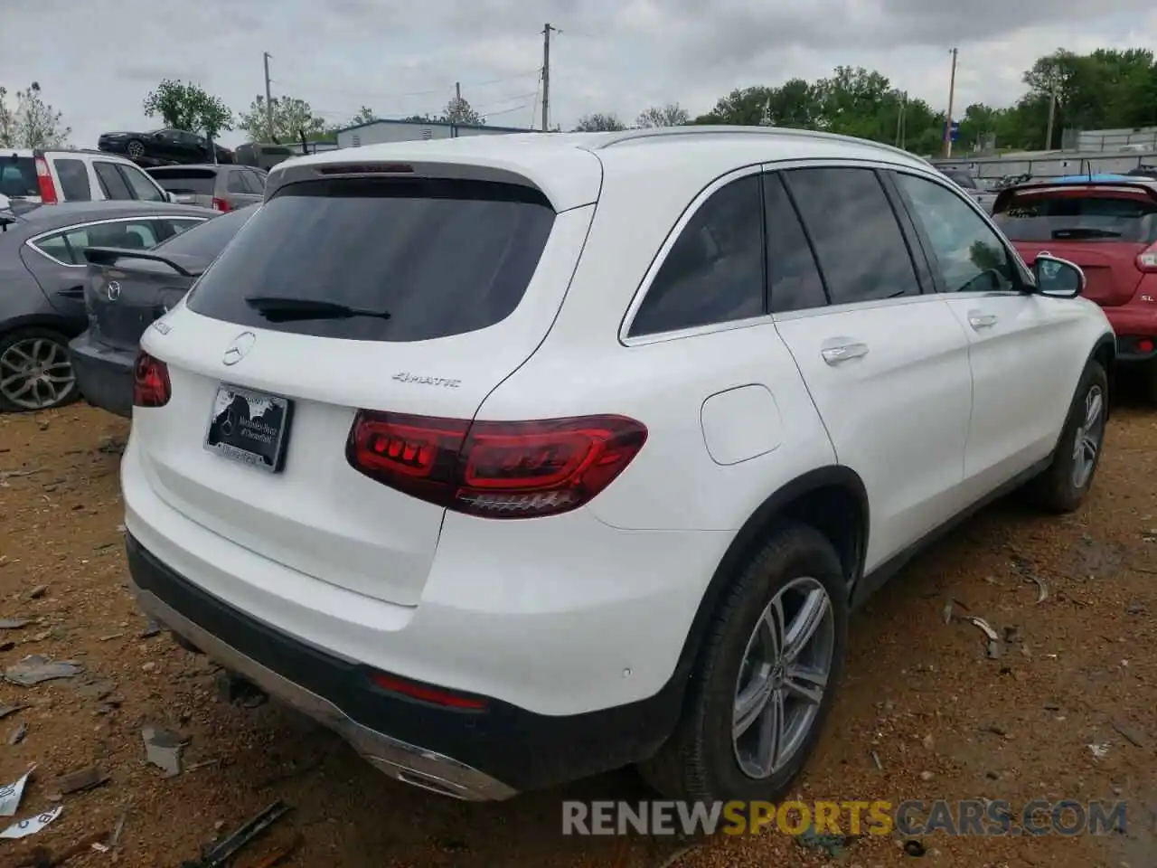 4 Photograph of a damaged car W1N0G8EB6NV368741 MERCEDES-BENZ GLC-CLASS 2022