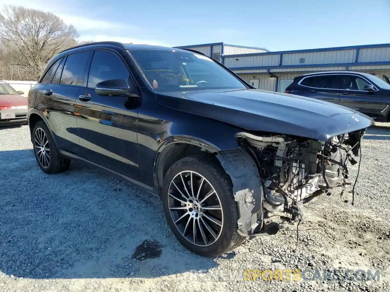 4 Photograph of a damaged car W1N0G8EB6NV374006 MERCEDES-BENZ GLC-CLASS 2022