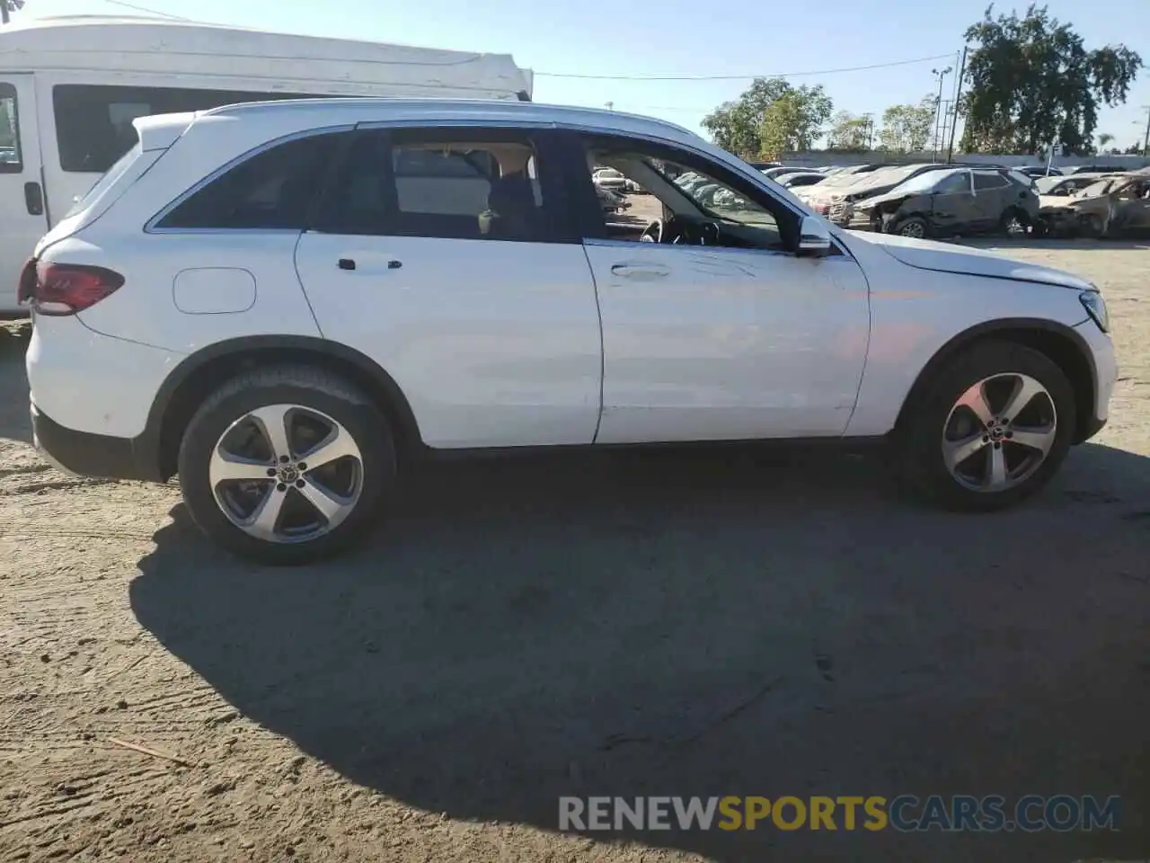 9 Photograph of a damaged car W1N0G8EB7NV337577 MERCEDES-BENZ GLC-CLASS 2022