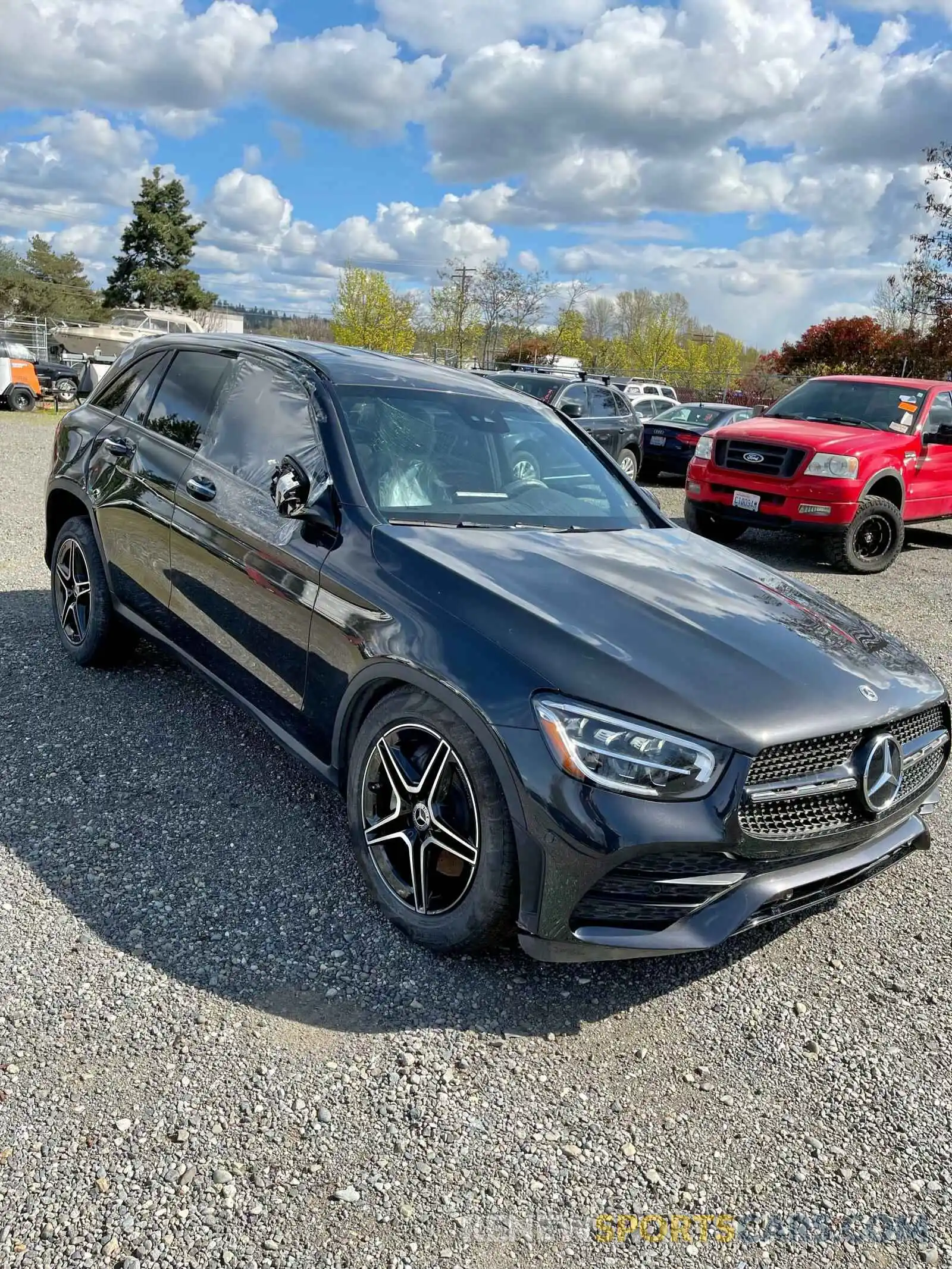 1 Photograph of a damaged car W1N0G8EB7NV341015 MERCEDES-BENZ GLC-CLASS 2022