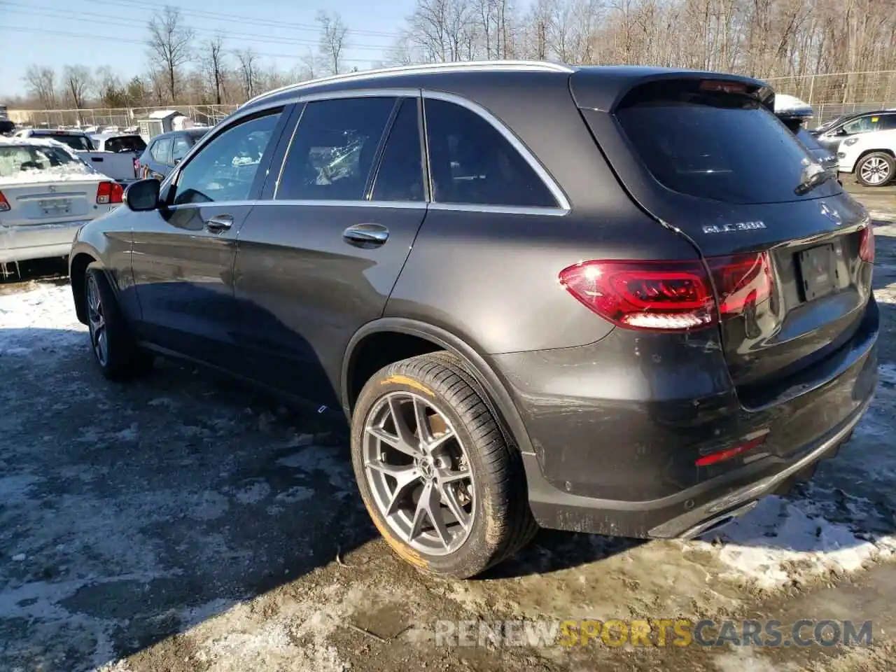 2 Photograph of a damaged car W1N0G8EB8NV363525 MERCEDES-BENZ GLC-CLASS 2022