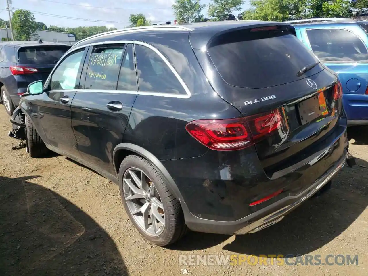 3 Photograph of a damaged car W1N0G8EB8NV364917 MERCEDES-BENZ GLC-CLASS 2022