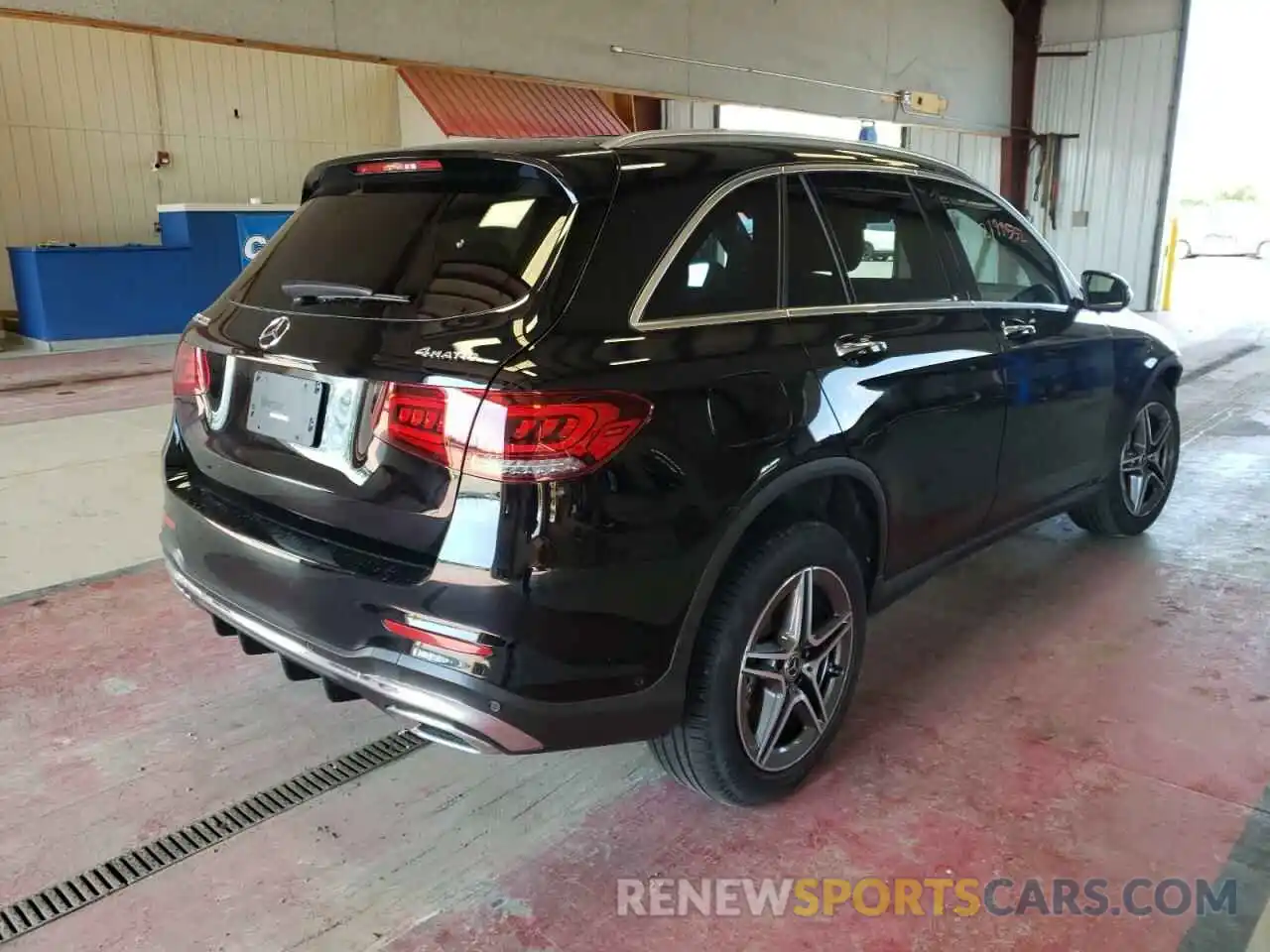 4 Photograph of a damaged car W1N0G8EBXNV330641 MERCEDES-BENZ GLC-CLASS 2022