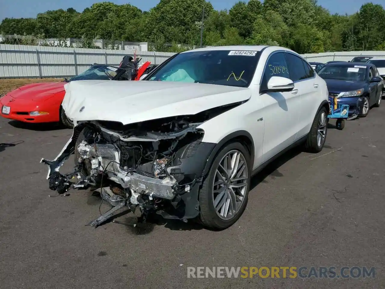 2 Photograph of a damaged car W1N0J6EB1NG026284 MERCEDES-BENZ GLC-CLASS 2022