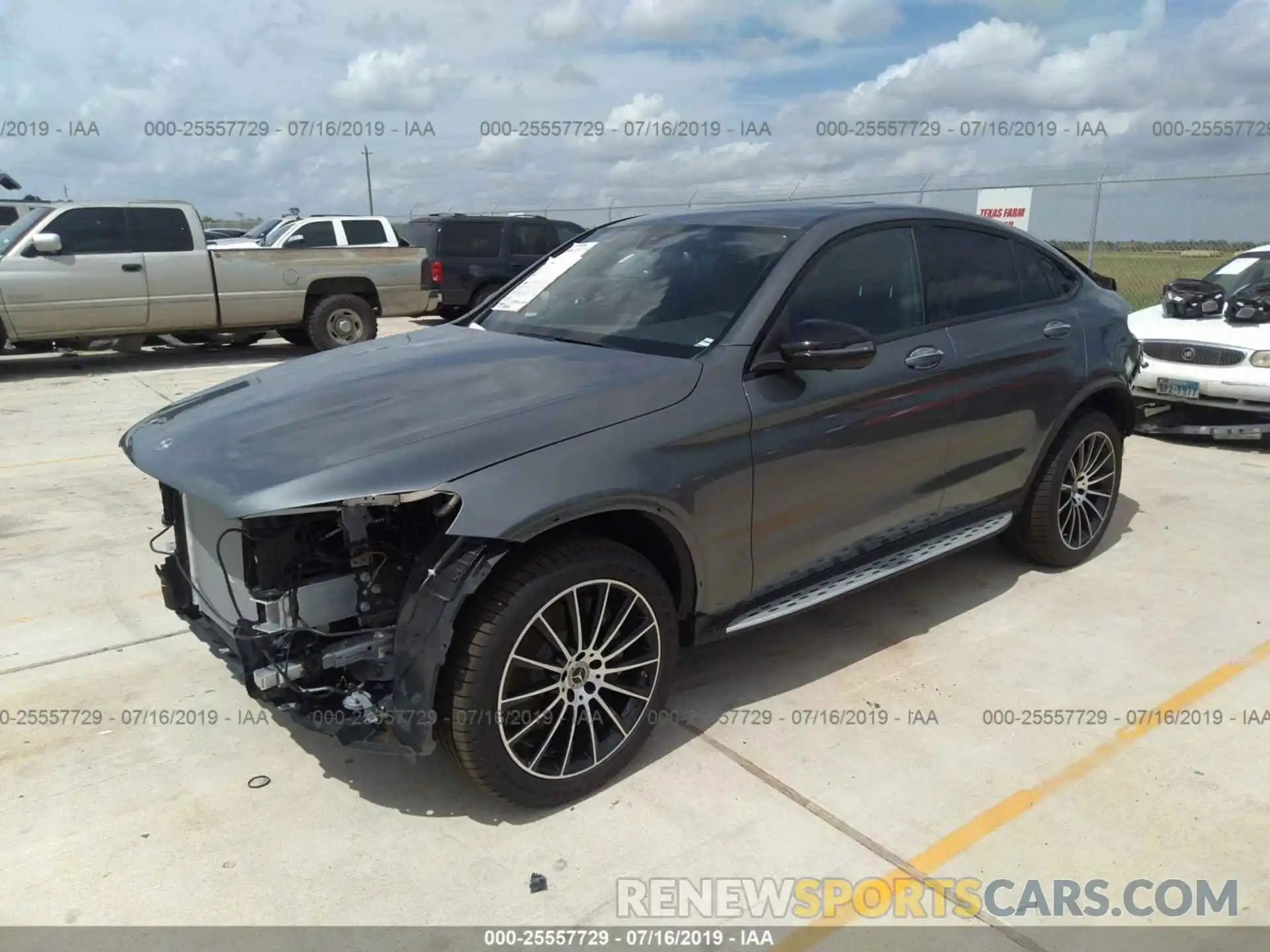 2 Photograph of a damaged car WDC0J4KB1KF624001 MERCEDES-BENZ GLC COUPE 2019