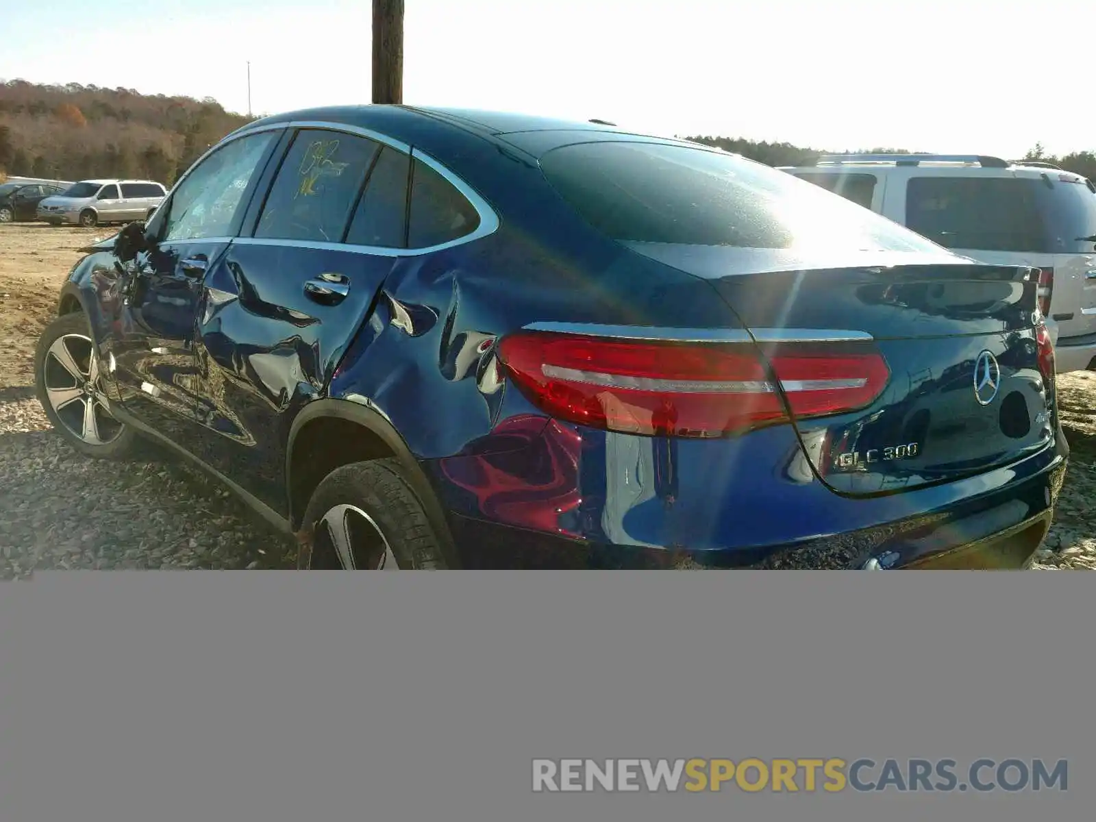 3 Photograph of a damaged car WDC0J4KB4KF513135 MERCEDES-BENZ GLC COUPE 2019