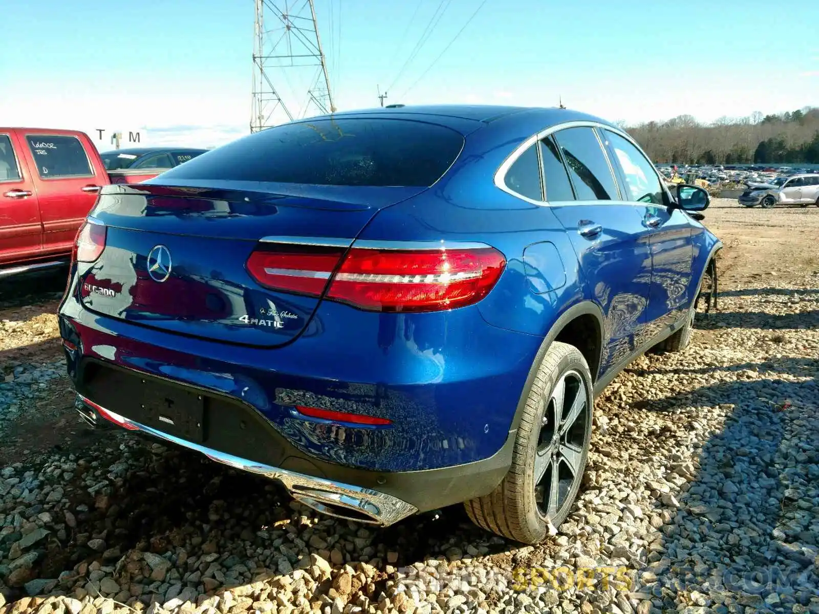 4 Фотография поврежденного автомобиля WDC0J4KB4KF513135 MERCEDES-BENZ GLC COUPE 2019