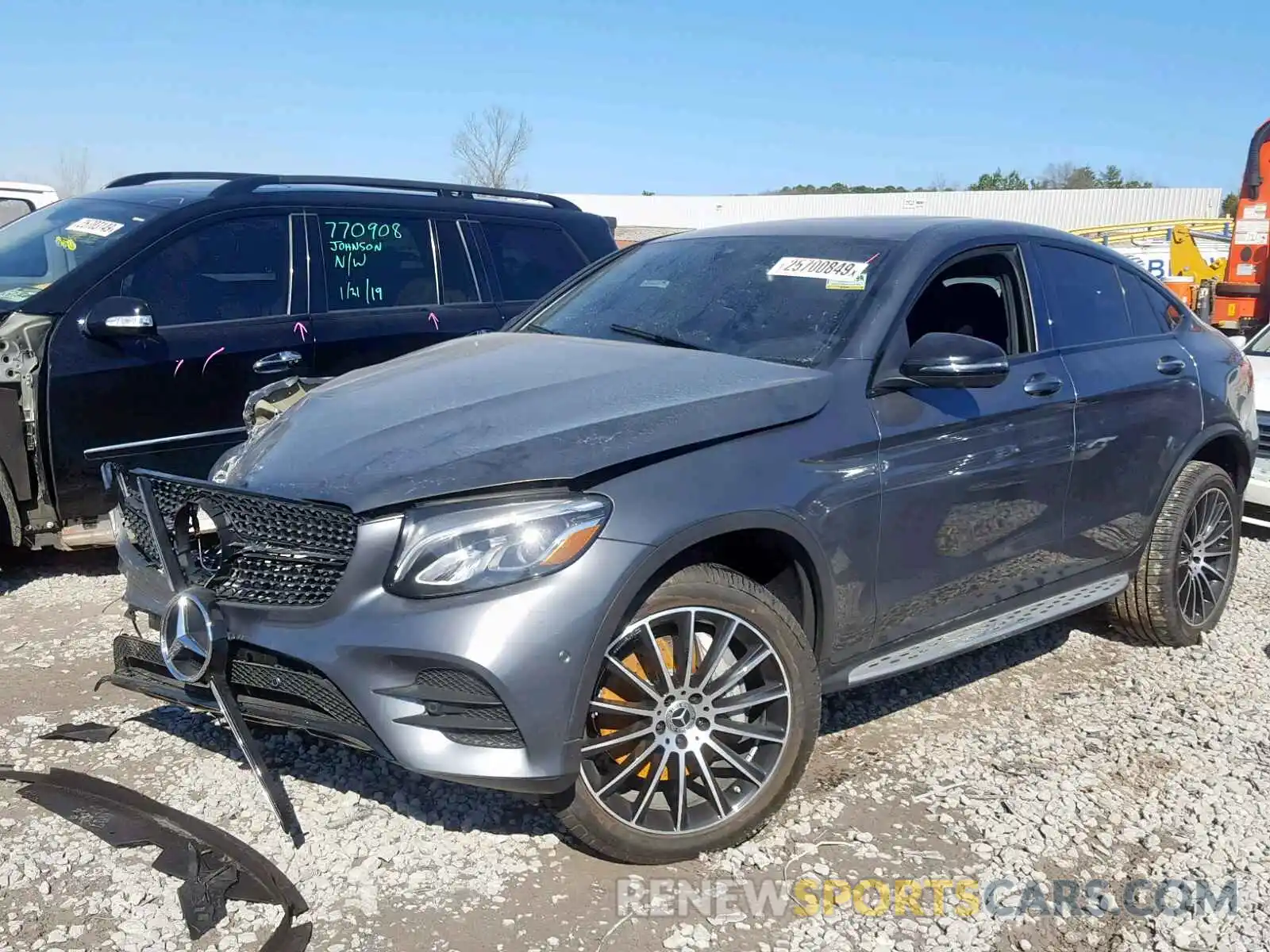 2 Photograph of a damaged car WDC0J4KB5KF544863 MERCEDES-BENZ GLC COUPE 2019