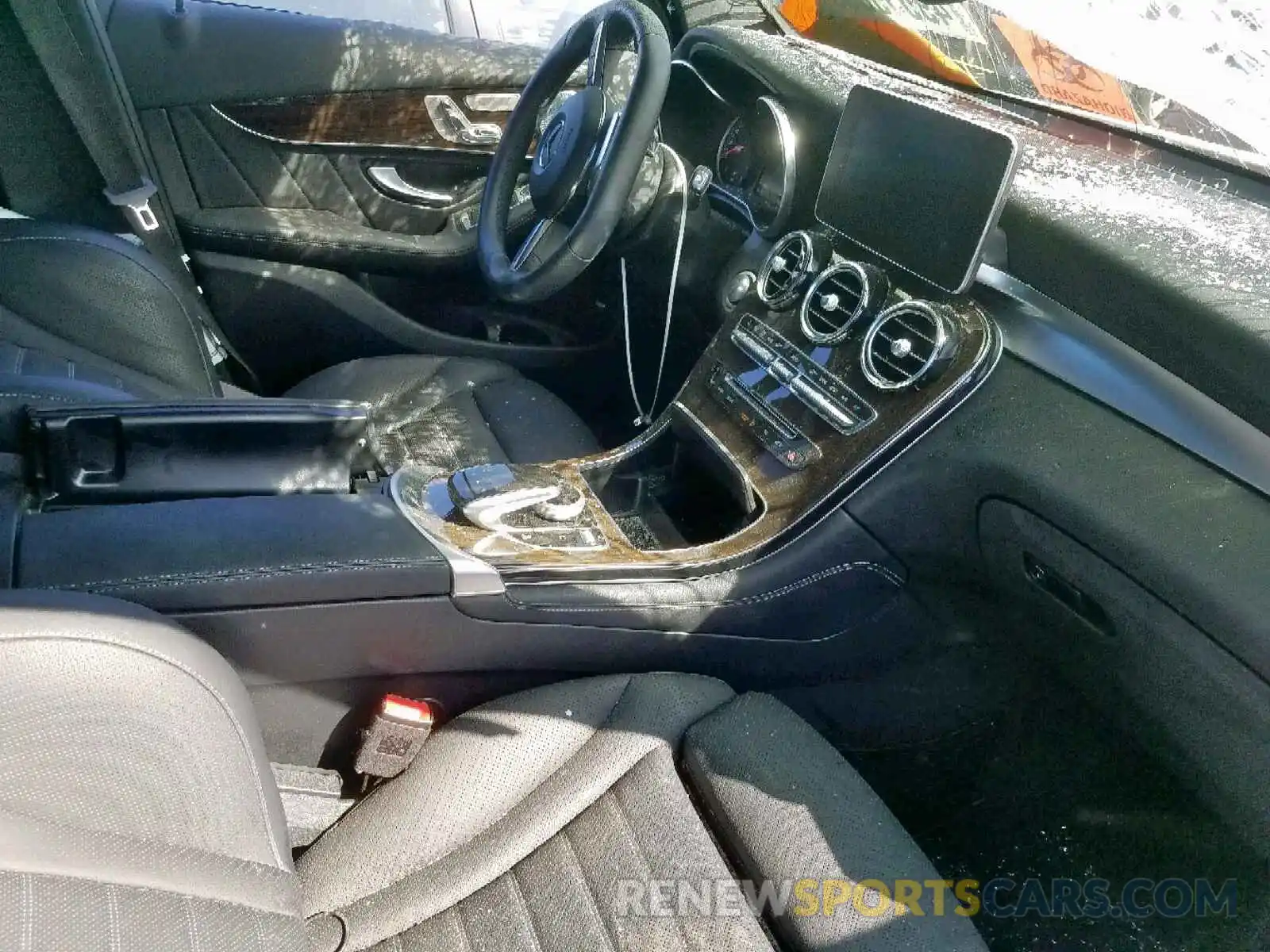 5 Photograph of a damaged car WDC0J4KB6KF544595 MERCEDES-BENZ GLC COUPE 2019