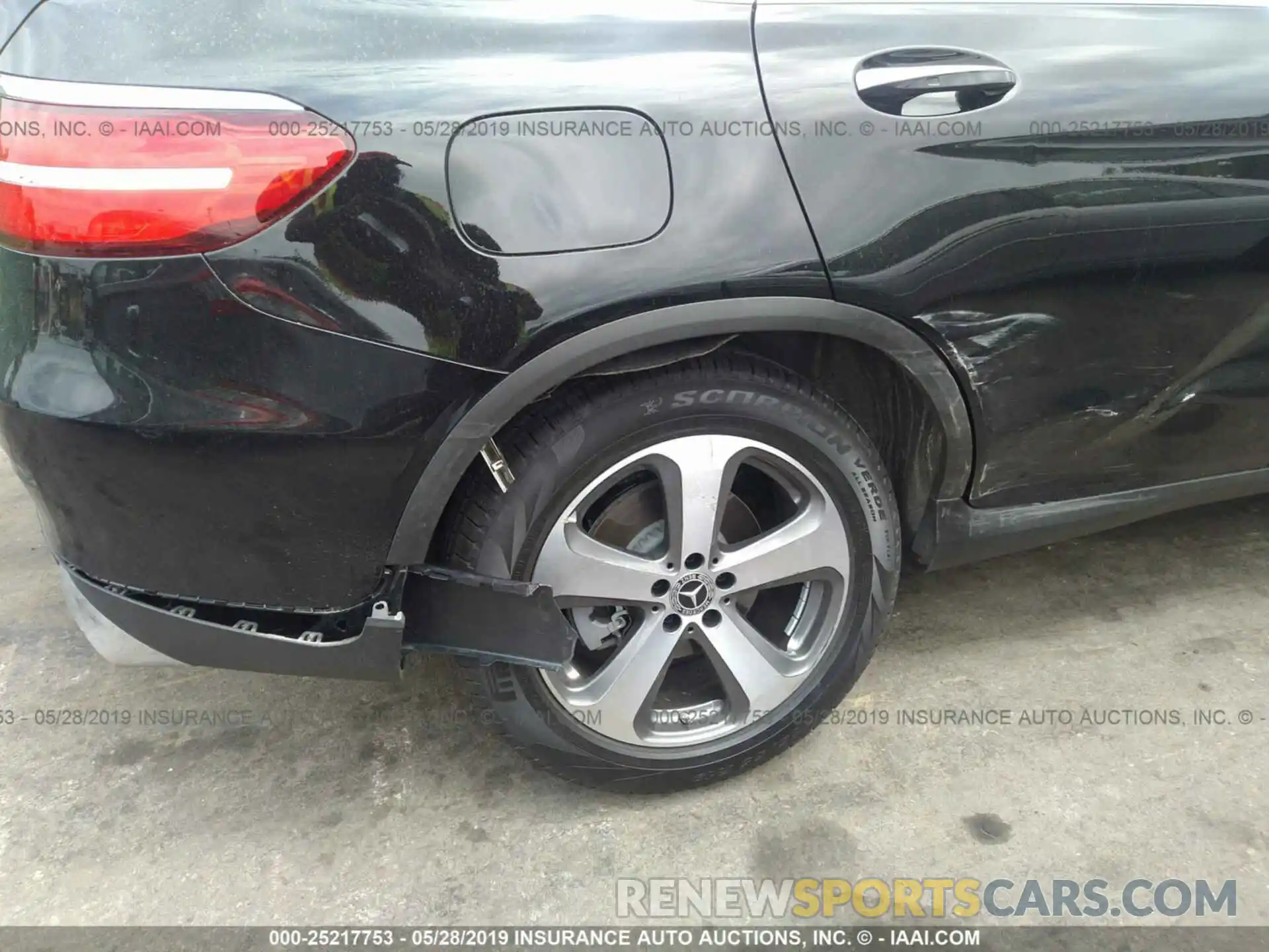 6 Photograph of a damaged car WDC0J4KB7KF558909 MERCEDES-BENZ GLC COUPE 2019