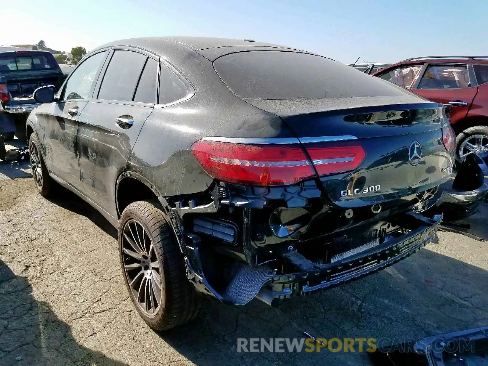 3 Photograph of a damaged car WDC0J4KB8KF537650 MERCEDES-BENZ GLC COUPE 2019