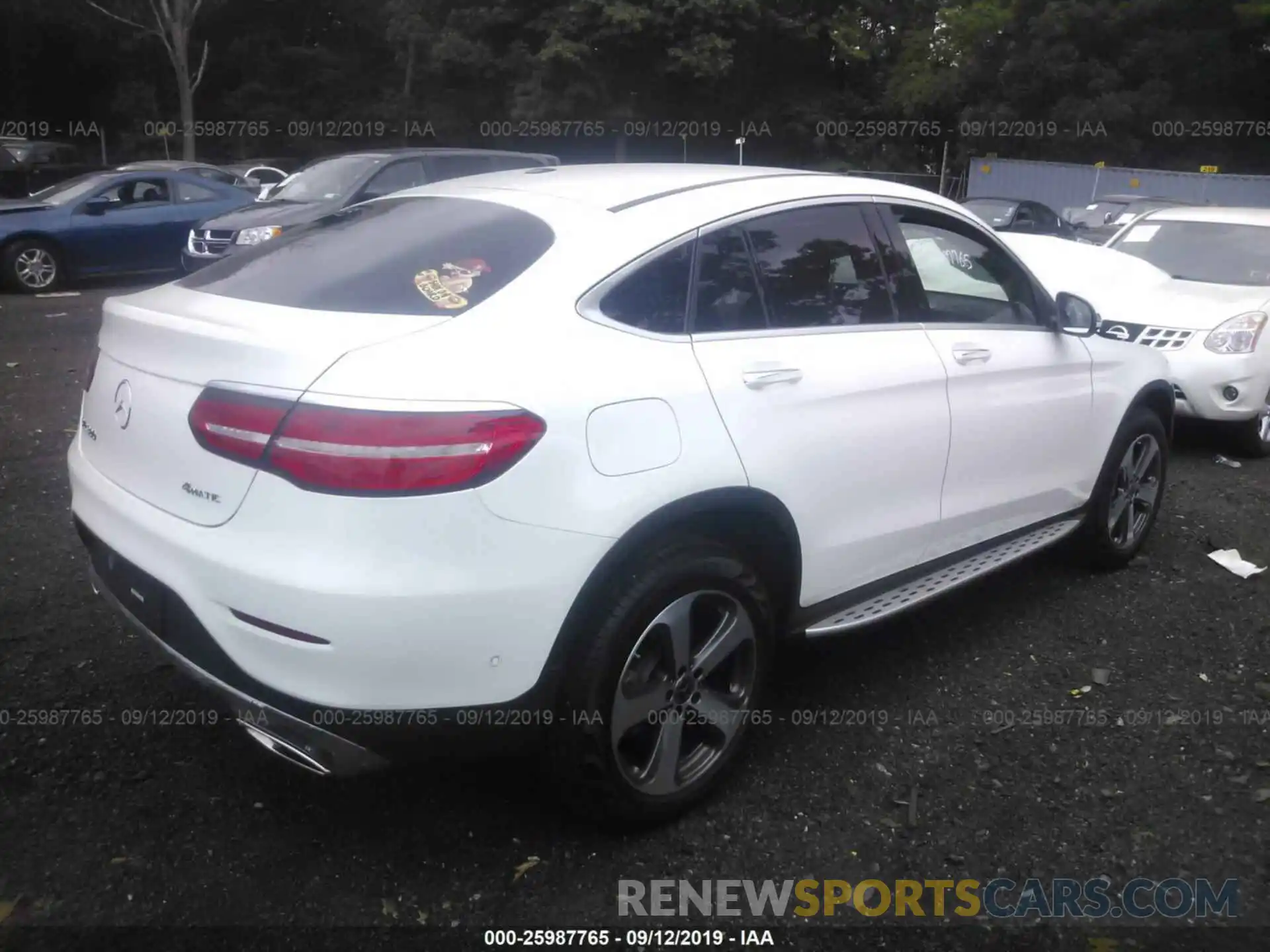 4 Photograph of a damaged car WDC0J4KB8KF575248 MERCEDES-BENZ GLC COUPE 2019