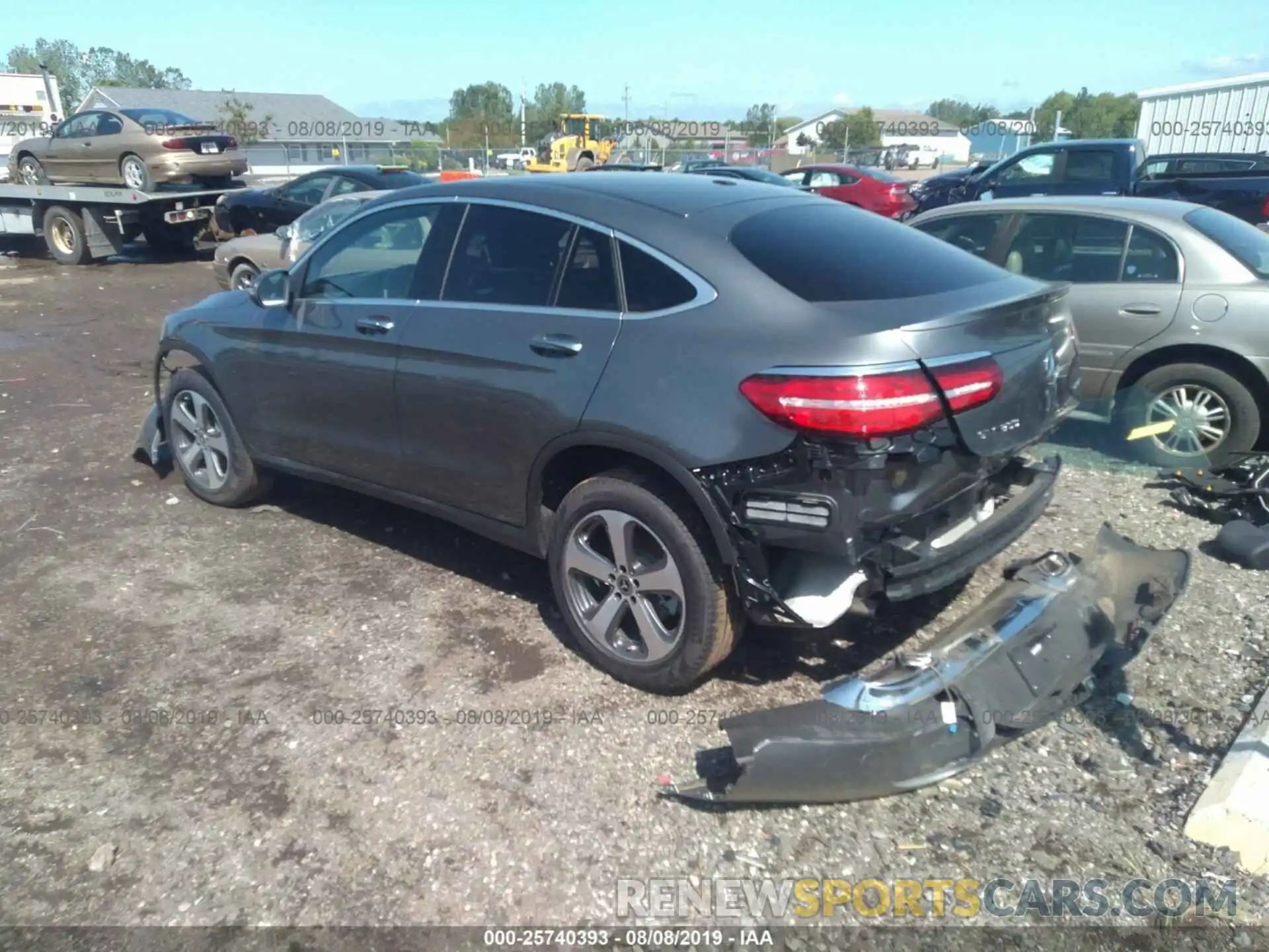 3 Фотография поврежденного автомобиля WDC0J4KB9KF573945 MERCEDES-BENZ GLC COUPE 2019