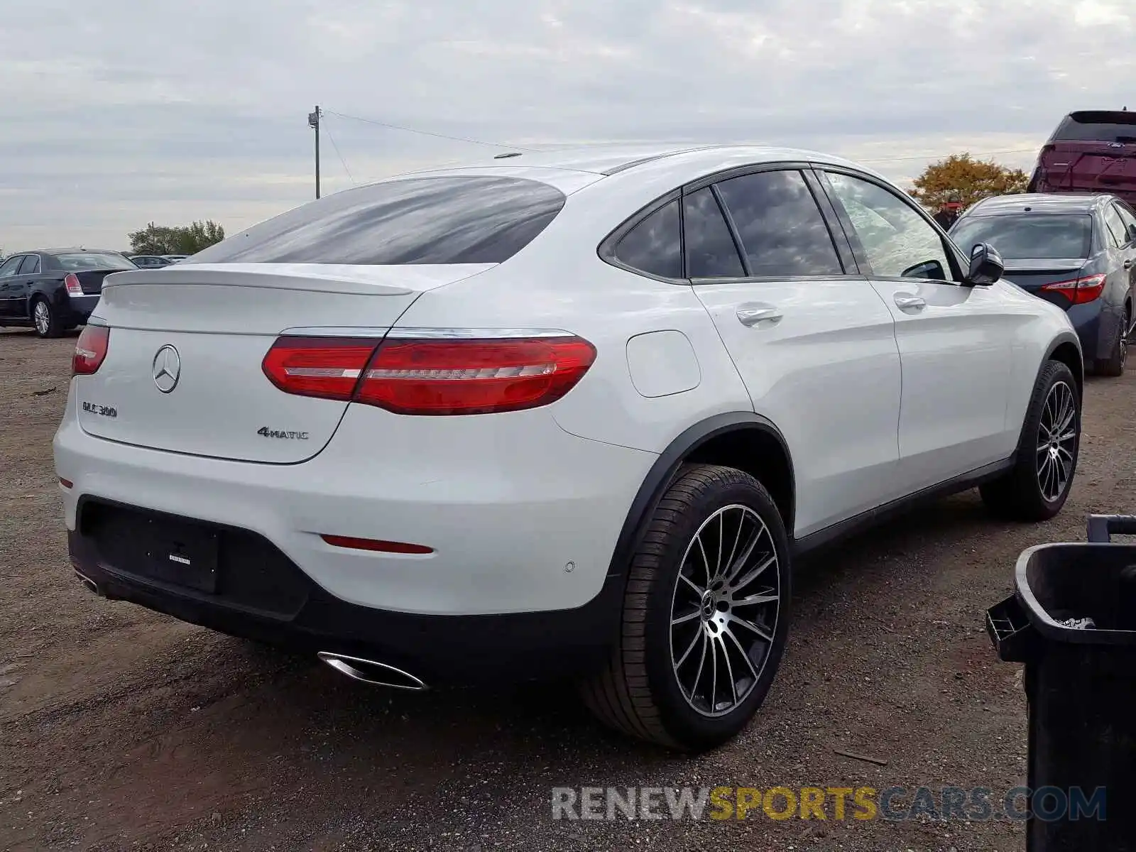 4 Photograph of a damaged car WDC0J4KB9KF641435 MERCEDES-BENZ GLC COUPE 2019