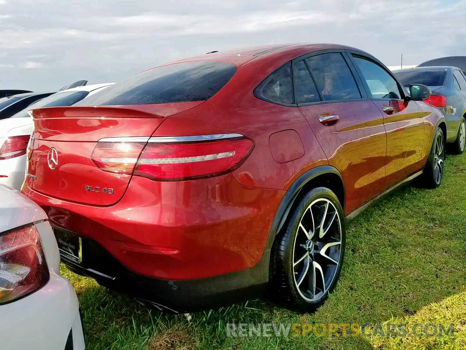 4 Photograph of a damaged car WDC0J6EB7KF623331 MERCEDES-BENZ GLC COUPE 2019