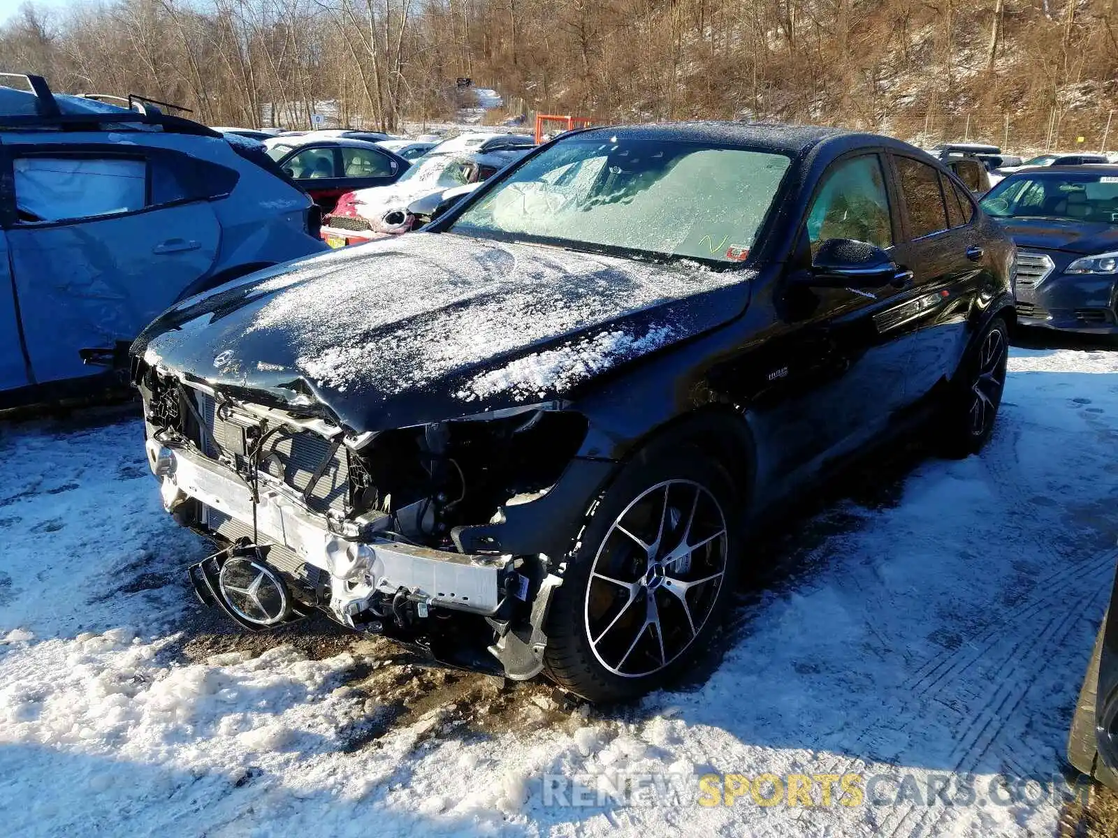 2 Фотография поврежденного автомобиля WDC0J6EB0LF752173 MERCEDES-BENZ GLC COUPE 2020