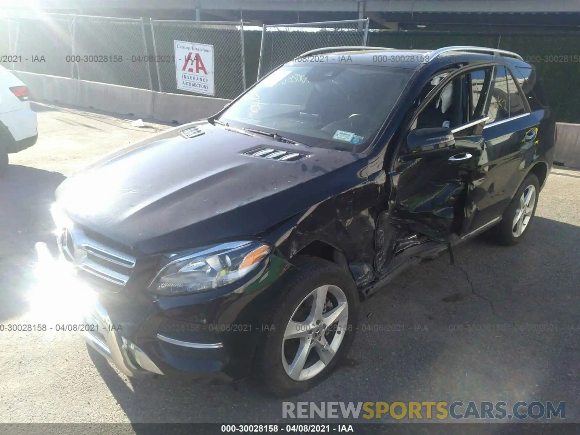 2 Photograph of a damaged car 4JGDA5GB0KB205310 MERCEDES-BENZ GLE 2019