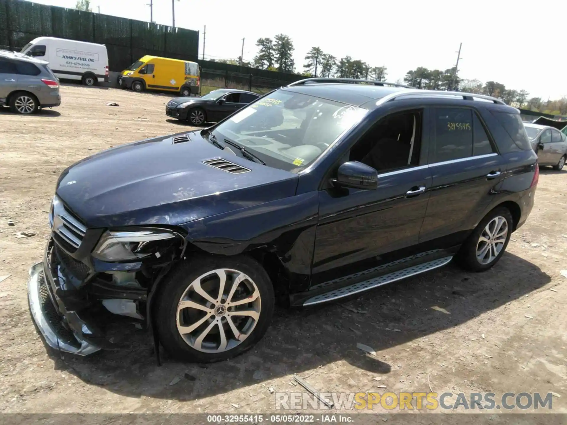 2 Photograph of a damaged car 4JGDA5GB3KB206659 MERCEDES-BENZ GLE 2019