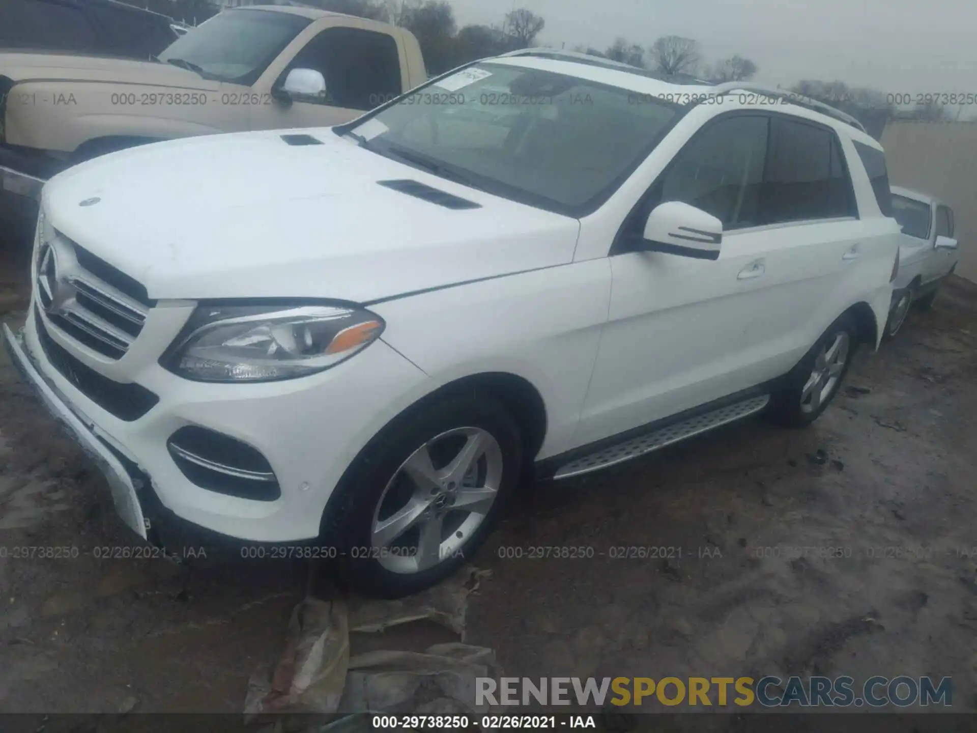 2 Photograph of a damaged car 4JGDA5GB4KB211773 MERCEDES-BENZ GLE 2019