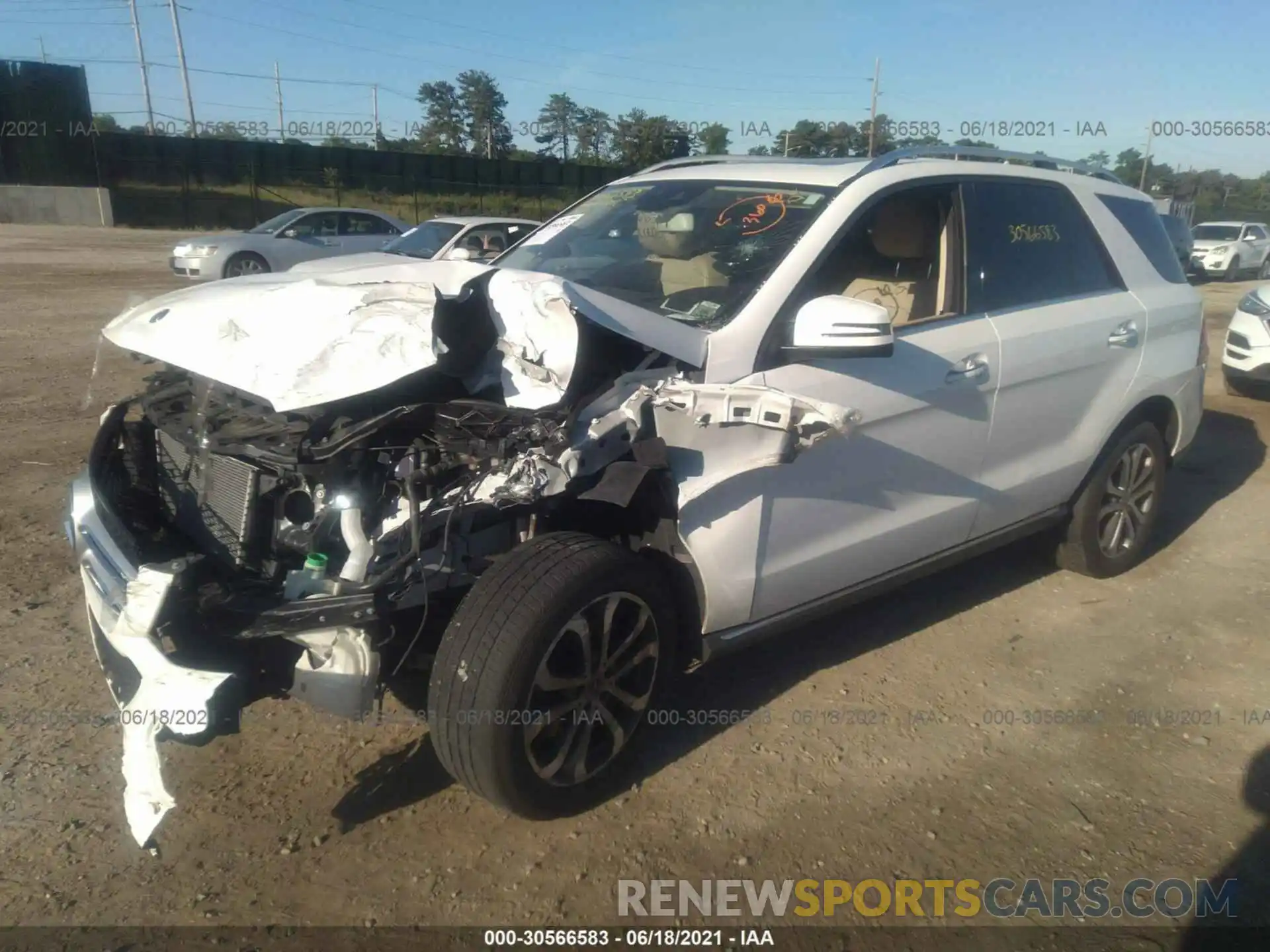 2 Photograph of a damaged car 4JGDA5GB4KB217203 MERCEDES-BENZ GLE 2019