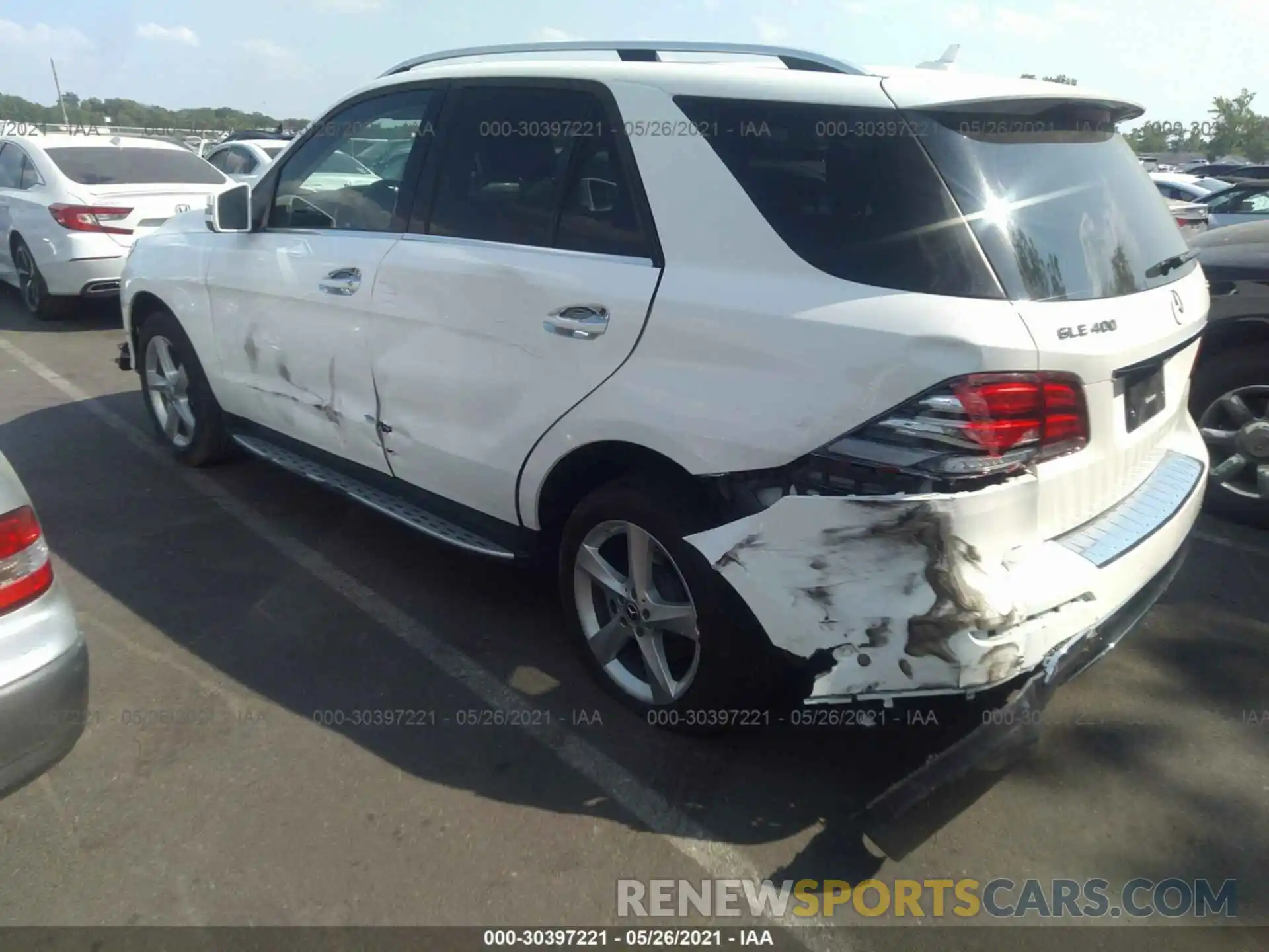 6 Photograph of a damaged car 4JGDA5GB5KB209725 MERCEDES-BENZ GLE 2019