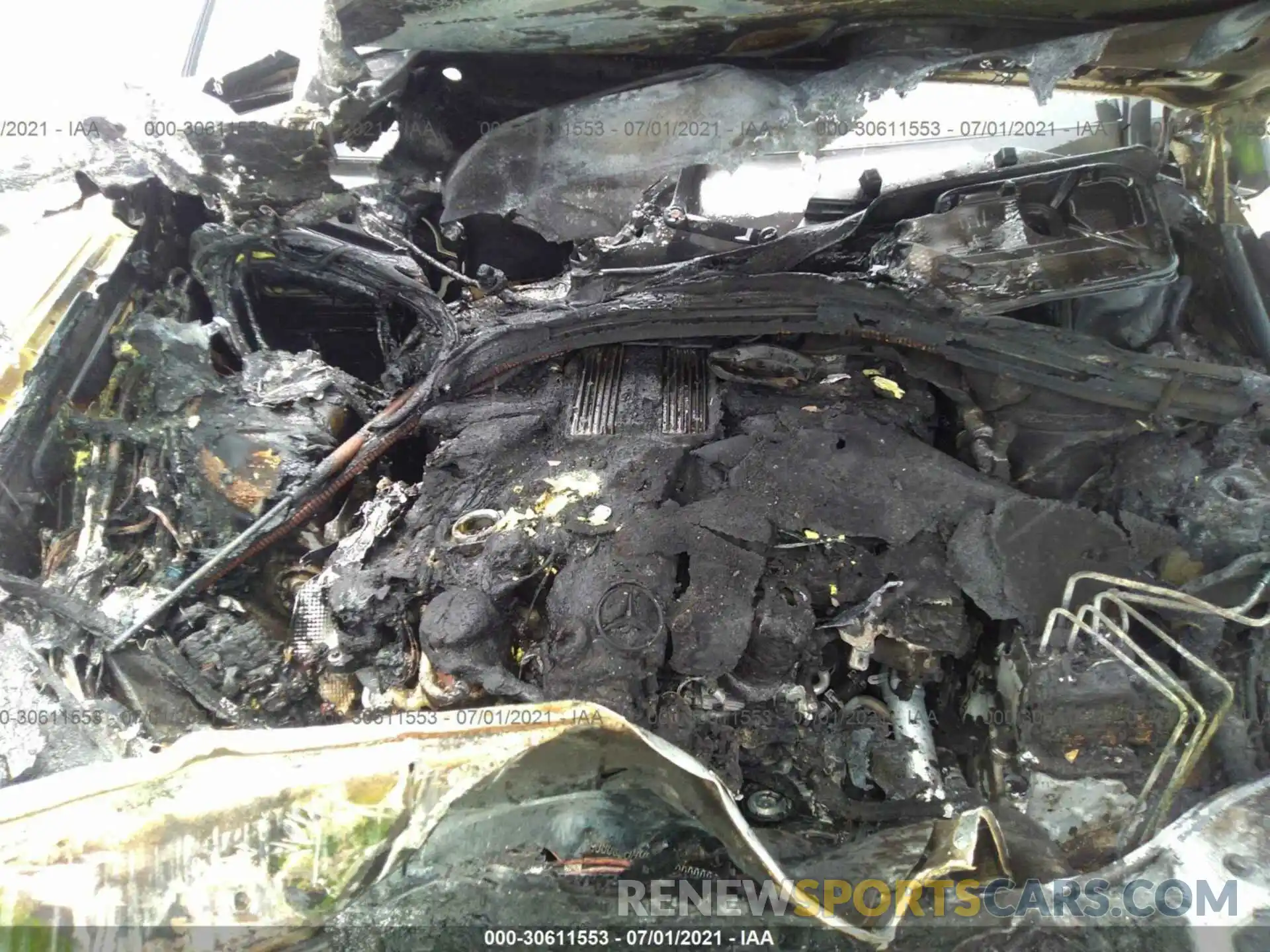 10 Photograph of a damaged car 4JGDA5GB5KB217338 MERCEDES-BENZ GLE 2019