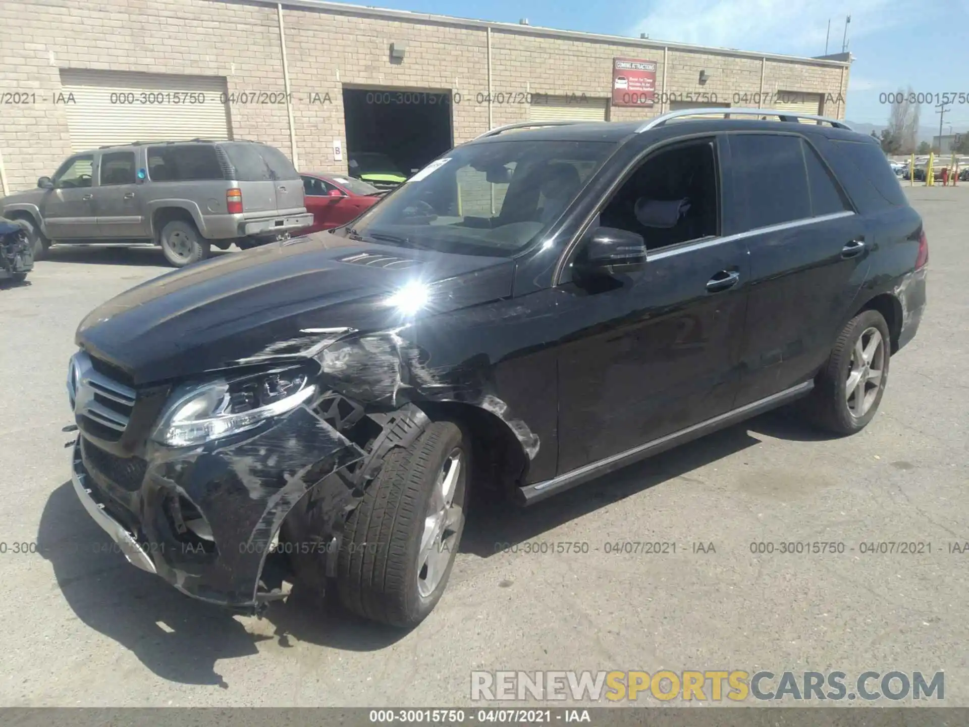 2 Photograph of a damaged car 4JGDA5GB7KB218622 MERCEDES-BENZ GLE 2019