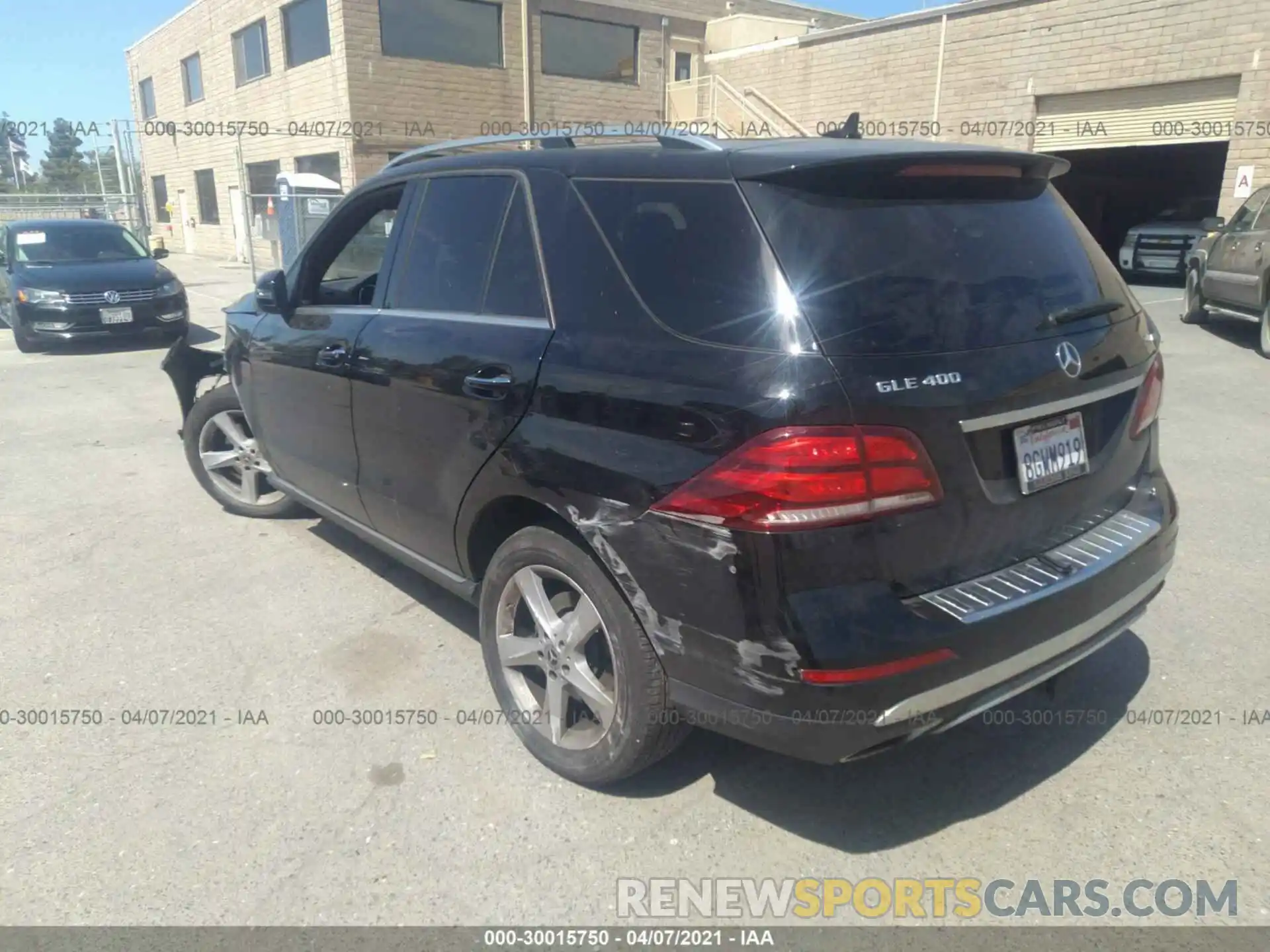 3 Photograph of a damaged car 4JGDA5GB7KB218622 MERCEDES-BENZ GLE 2019