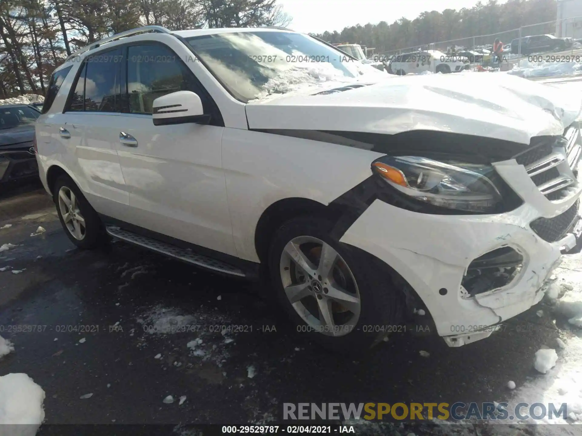 1 Photograph of a damaged car 4JGDA5GB9KB217052 MERCEDES-BENZ GLE 2019