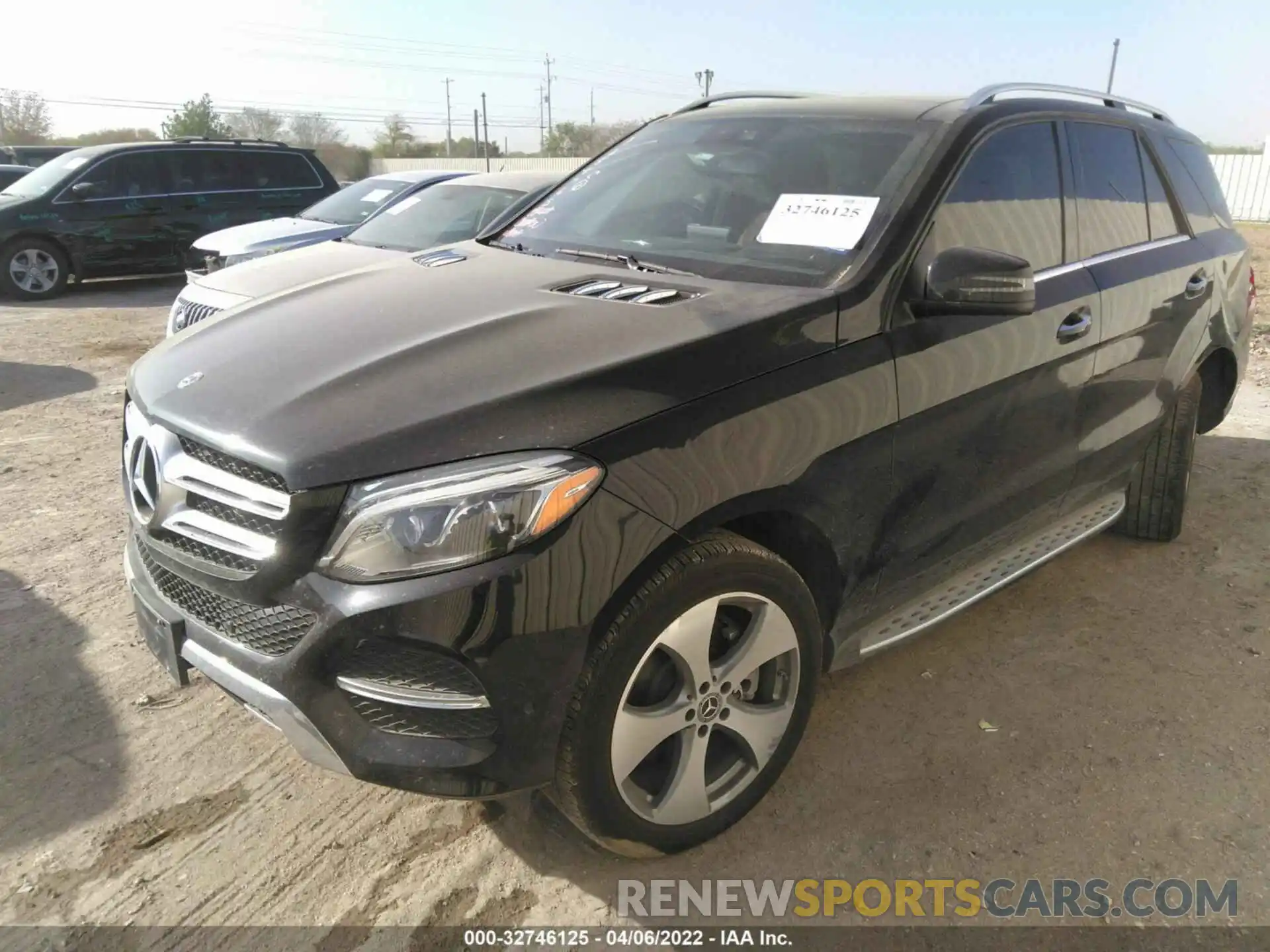 2 Photograph of a damaged car 4JGDA5GBXKB209431 MERCEDES-BENZ GLE 2019