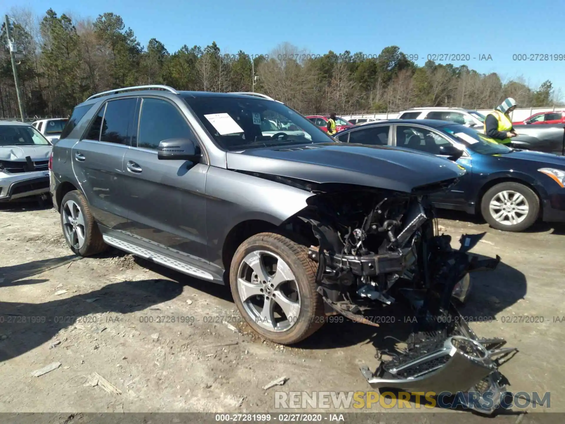 1 Photograph of a damaged car 4JGDA5GBXKB210577 MERCEDES-BENZ GLE 2019