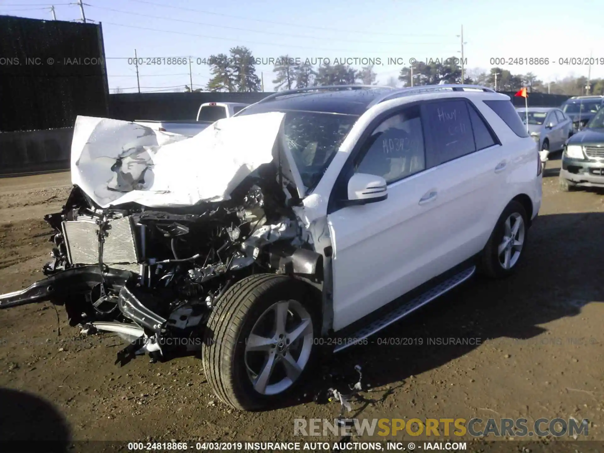 2 Photograph of a damaged car 4JGDA5GBXKB214855 MERCEDES-BENZ GLE 2019