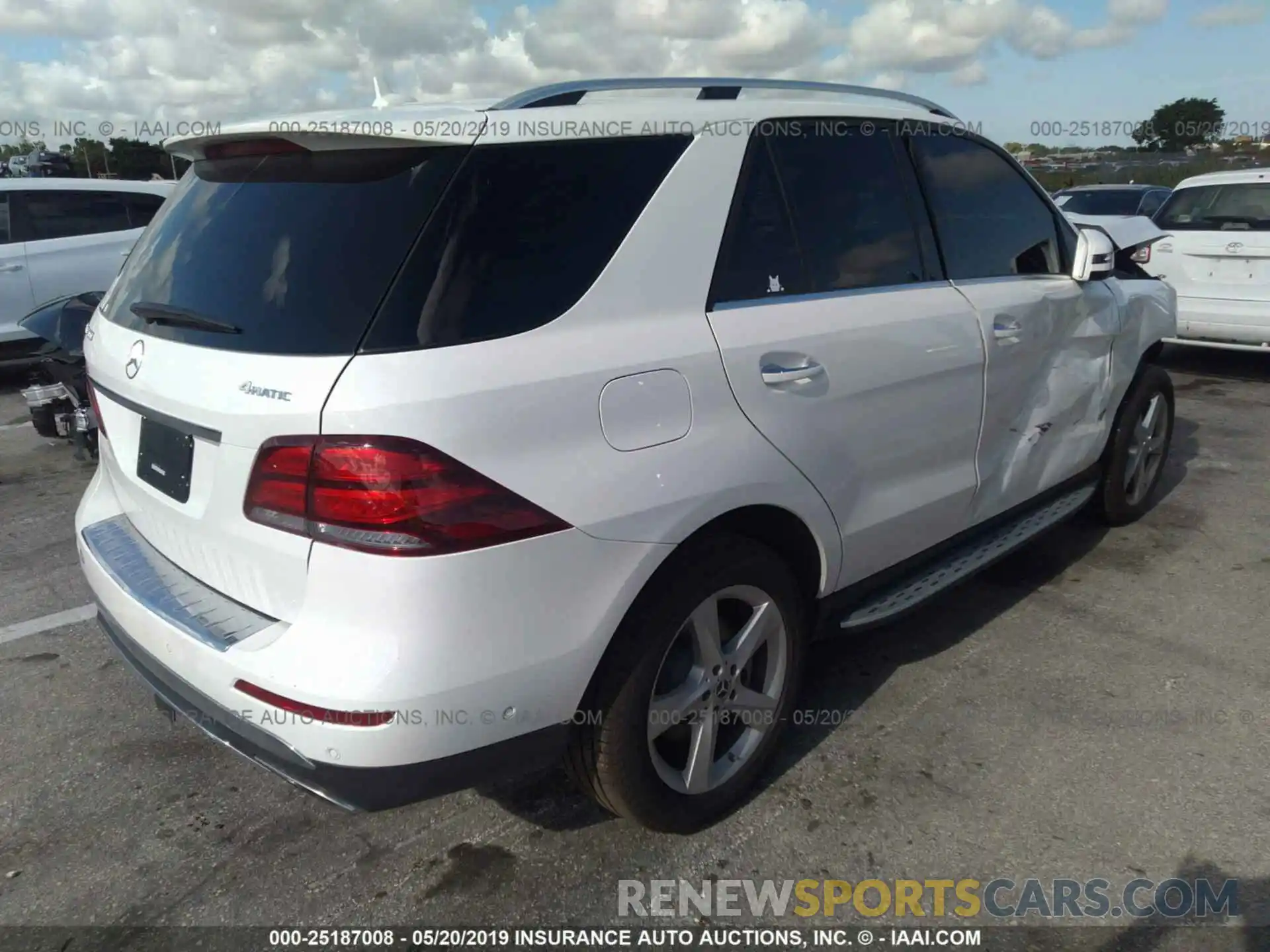 4 Фотография поврежденного автомобиля 4JGDA5GBXKB216699 MERCEDES-BENZ GLE 2019